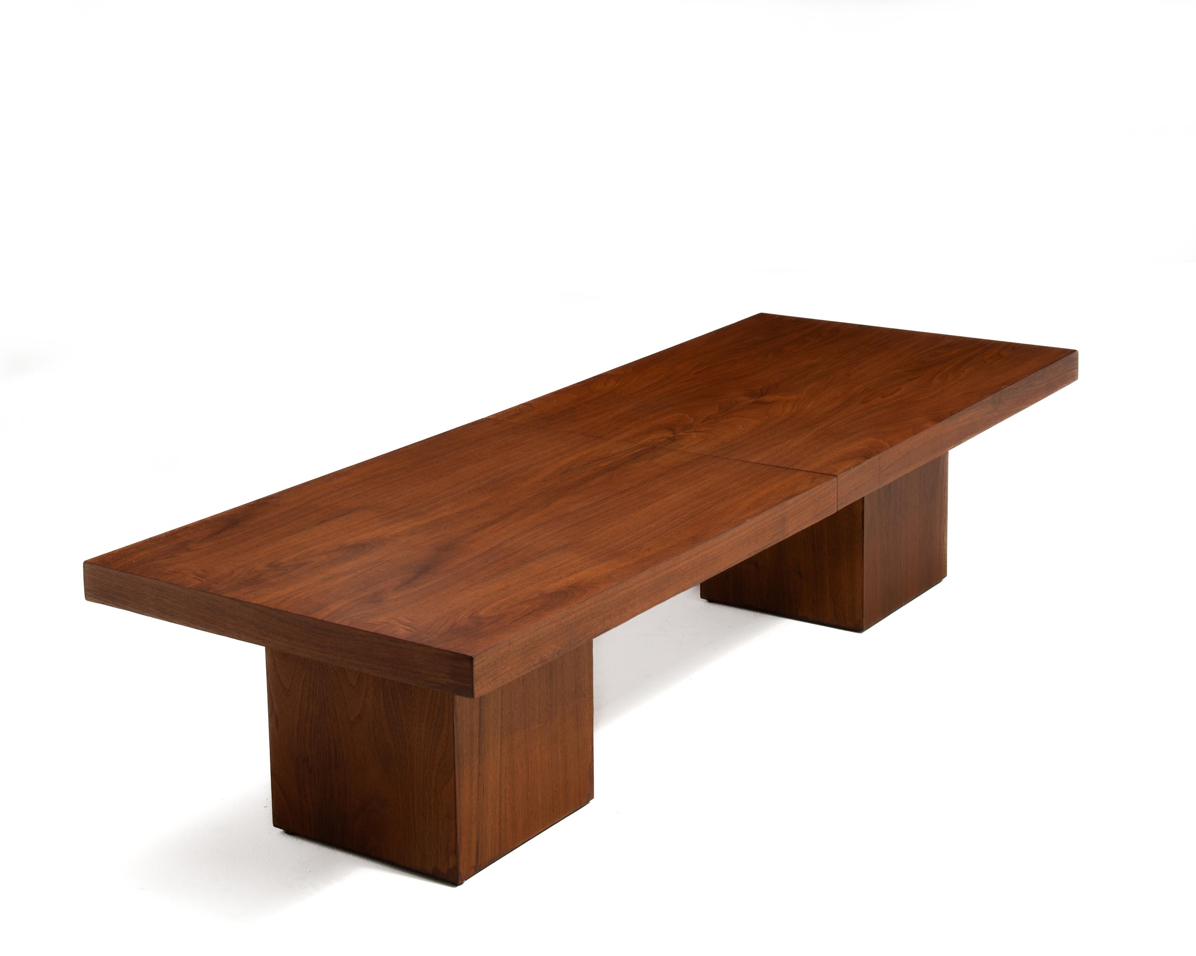 Mid-Century Modern Milo Baughman Thayer Coggin Walnut Expanding Coffee Cocktail Table Unmarked