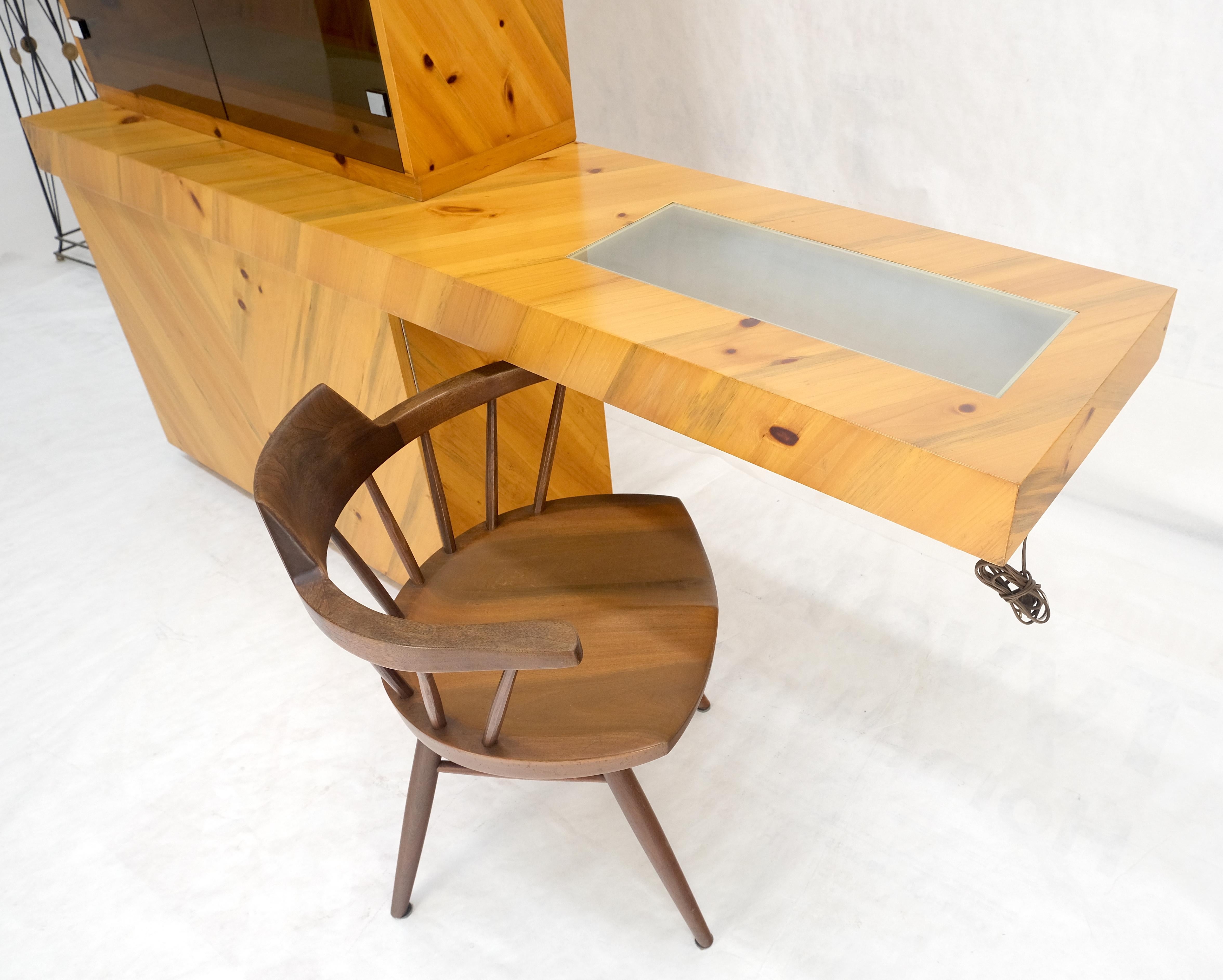 Milo Baughman Thayer Cog in legno di tasso, console a sbalzo, vetrinetta in vendita 3