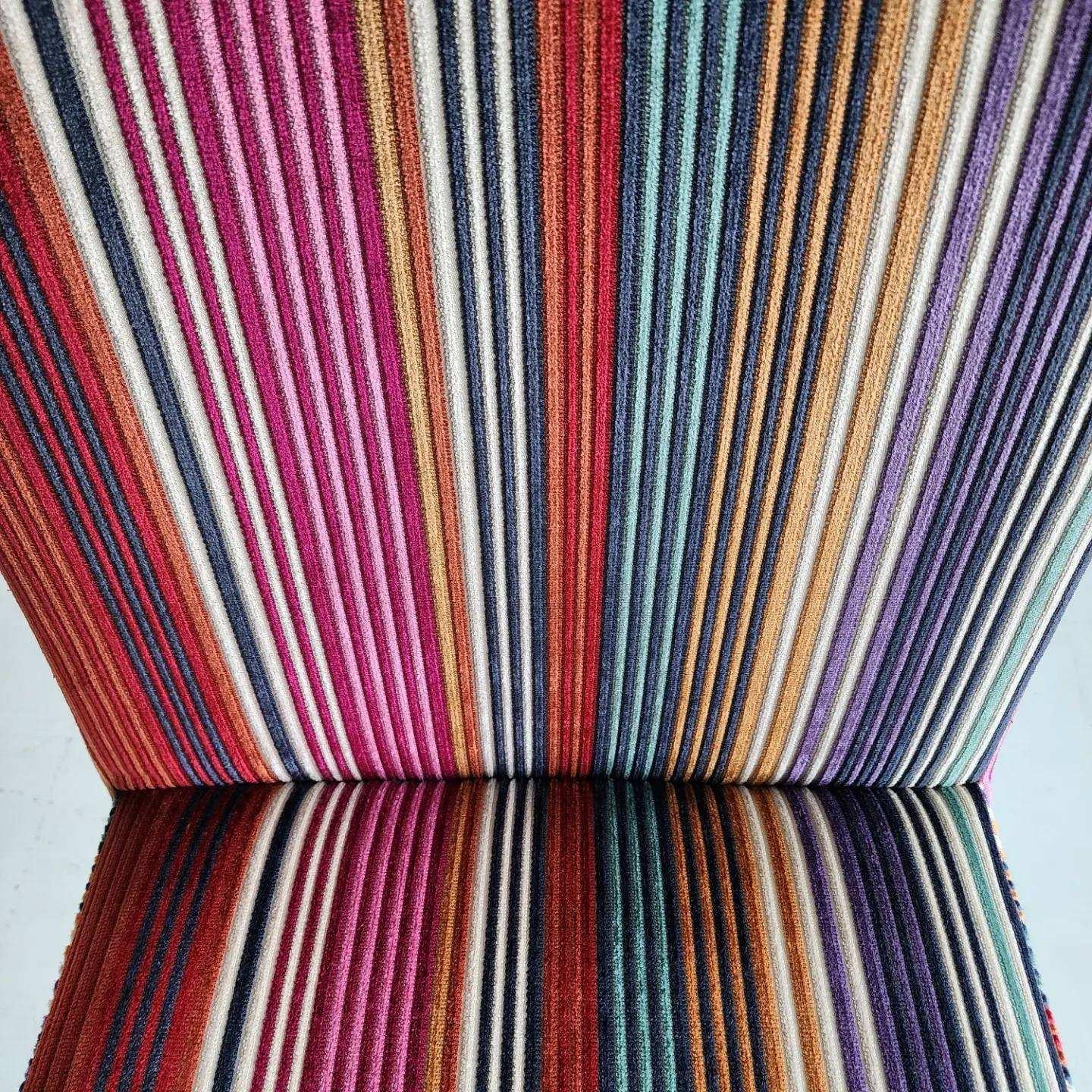 Milo Baughman Thin-Frame Dining Chairs, Set of 4 Upholstered in Missoni Home For Sale 1