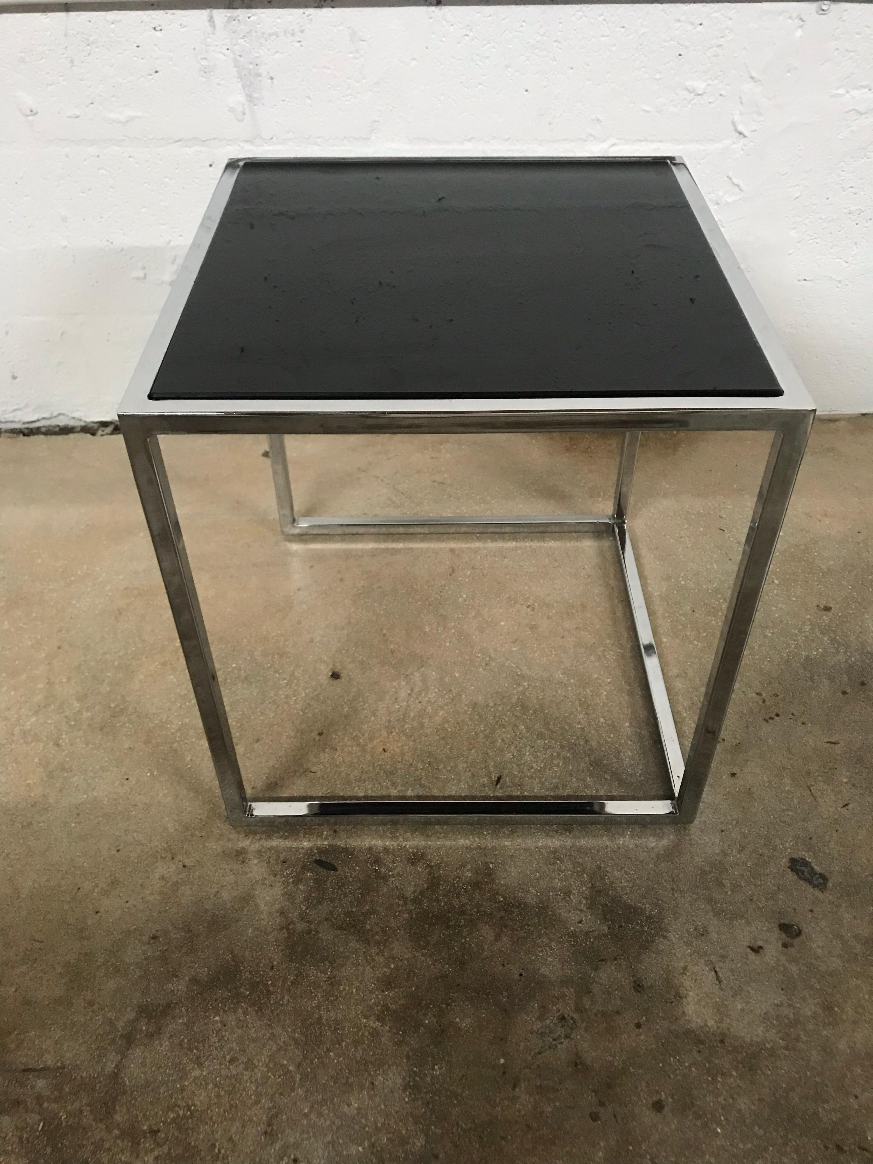 Milo Baughman Style Thin-Line Chrome and Black Glass Occasional Table In Good Condition In Miami, FL