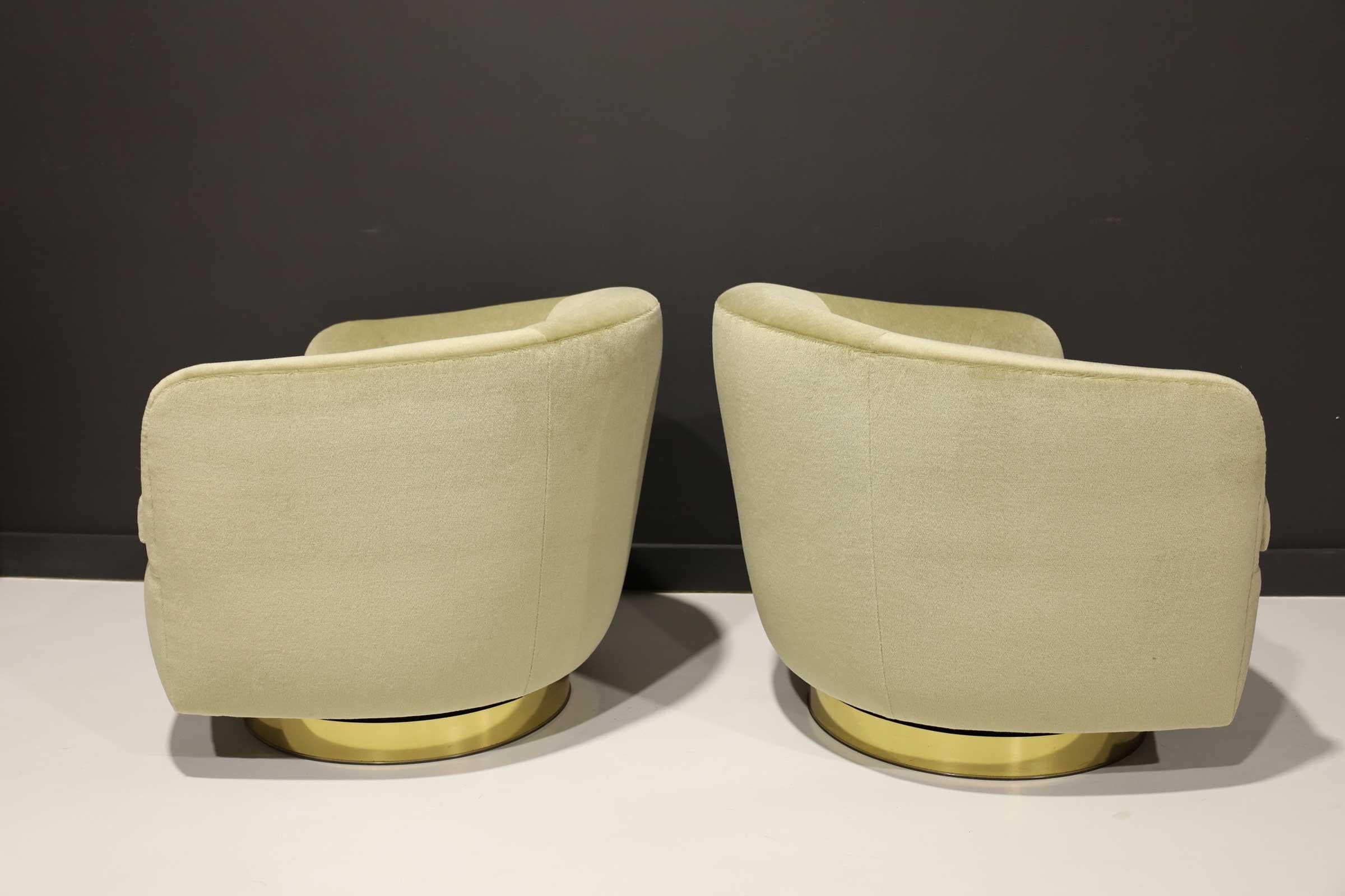 Milo Baughman Tilt/Swivel Lounge Chairs in Sage Green Mohair In Good Condition In Dallas, TX