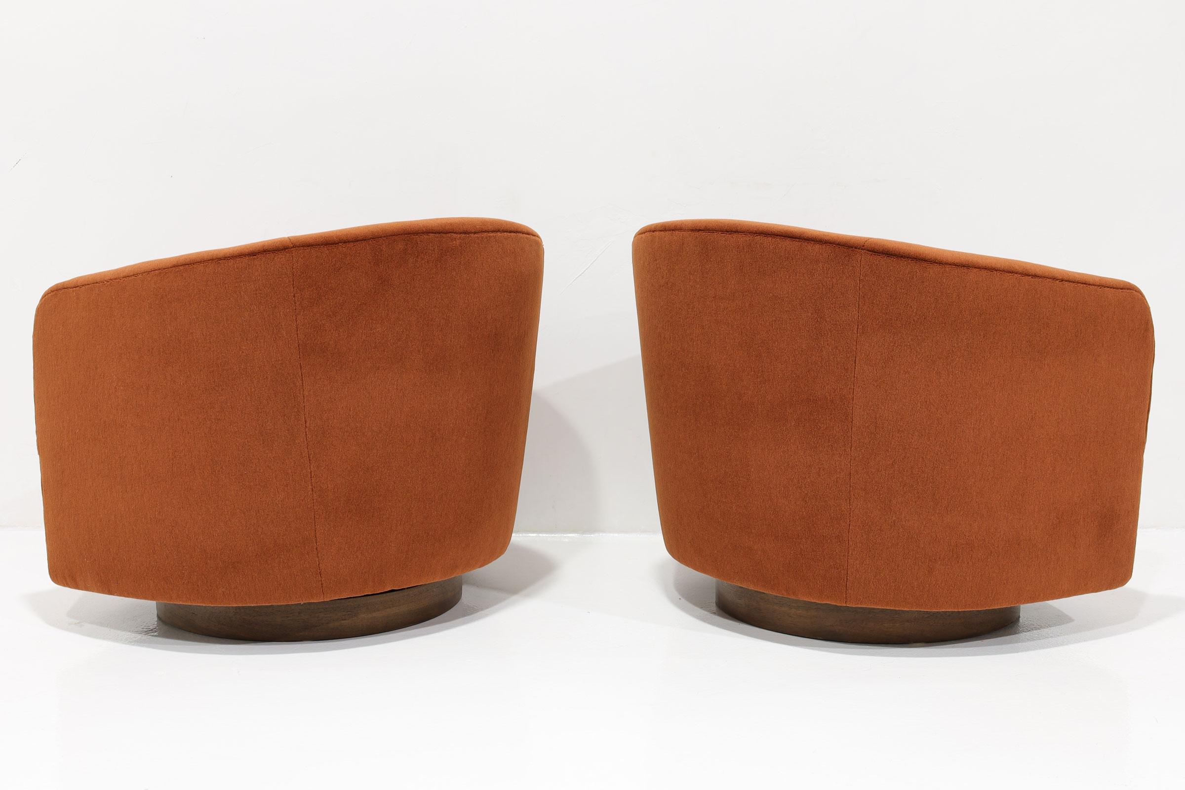 Mid-Century moderno Milo Baughman Girevole in Velluto di Alpaca in vendita