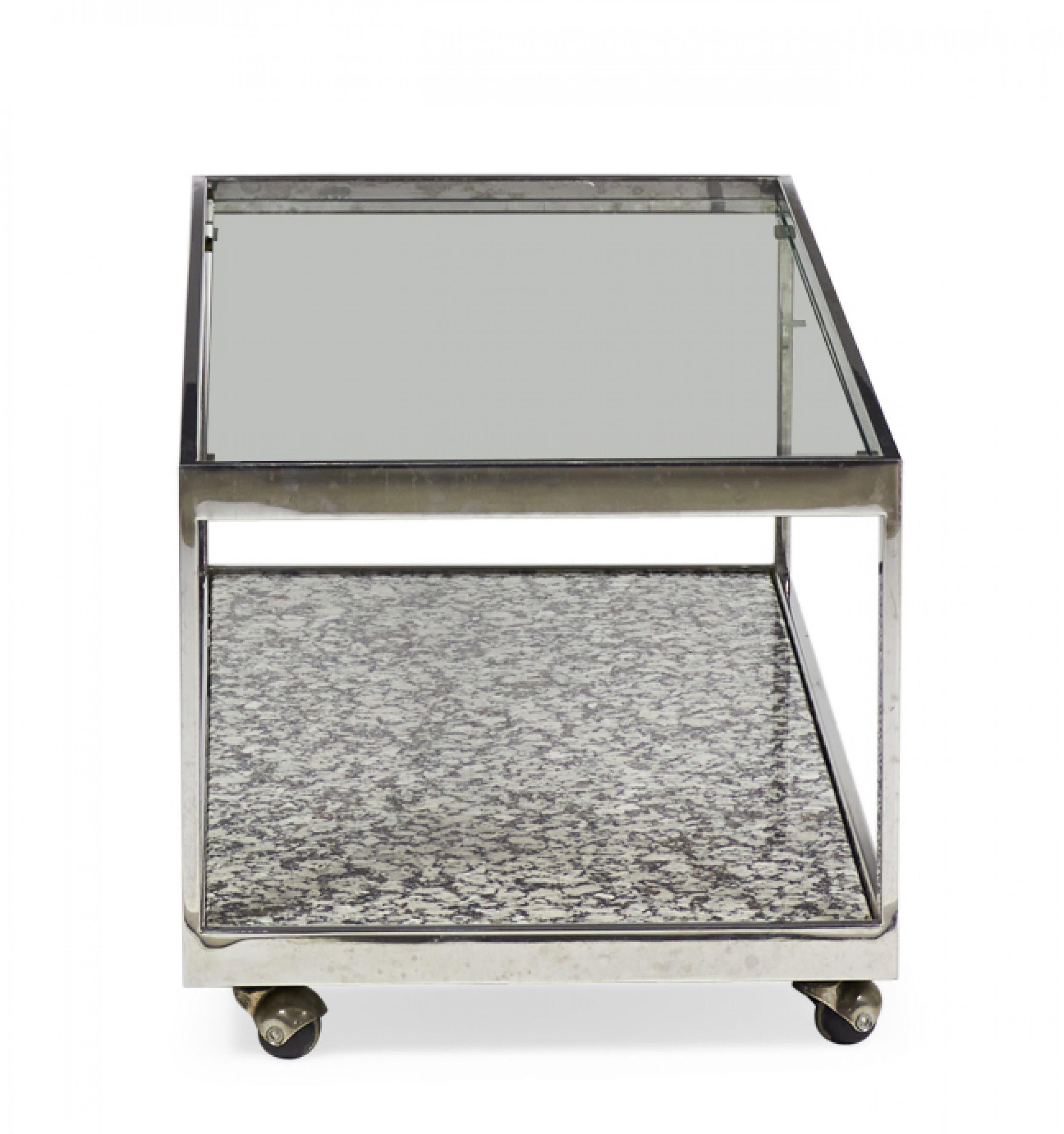 Mid-Century Modern Milo Baughman Table Cocktail / Café à deux niveaux en chrome et marbre en vente