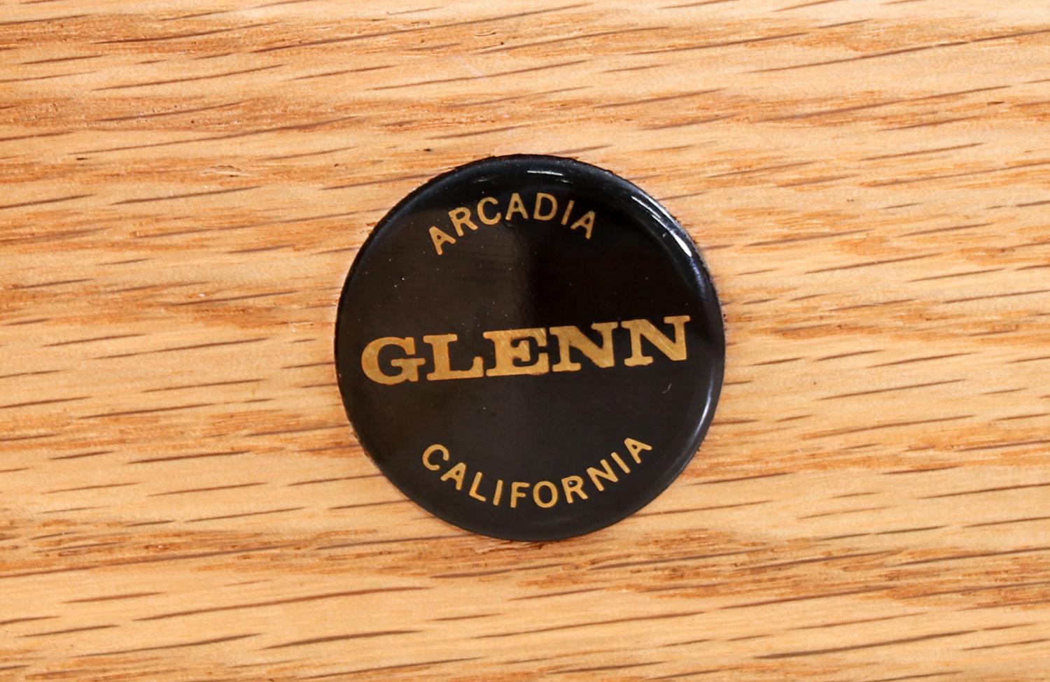 Milo Baughman Two-Tone Lacquered Dresser for Glenn of California 6