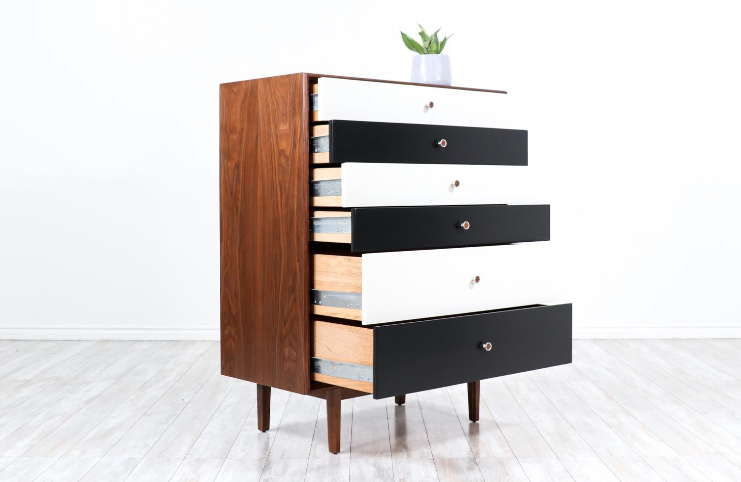 Mid-Century Modern Milo Baughman Two-Tone Lacquered Highboy for Glenn of California For Sale