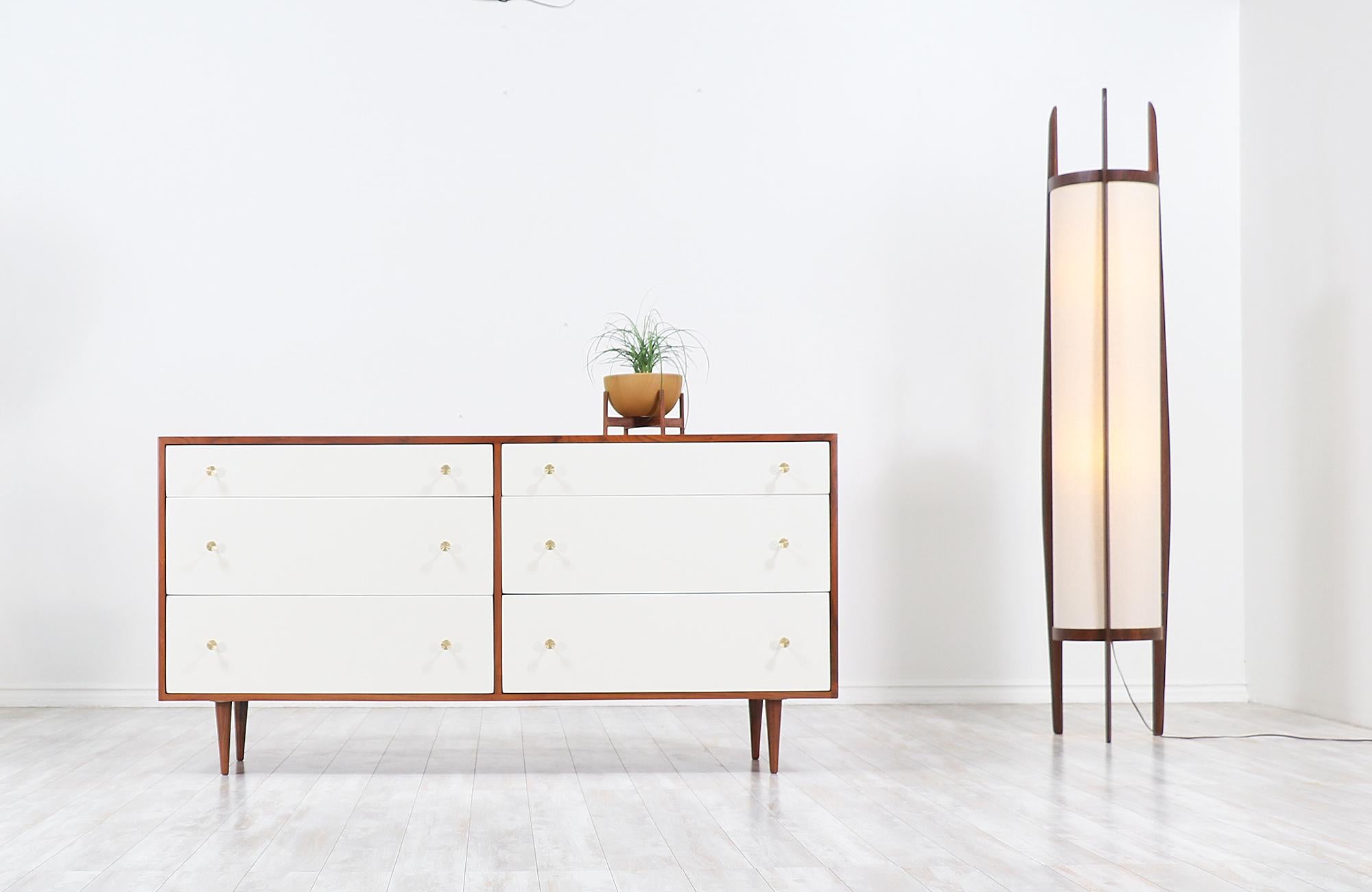 Mid-Century Modern Milo Baughman Two-Tone Lacquered and Walnut Dresser for Glenn of California