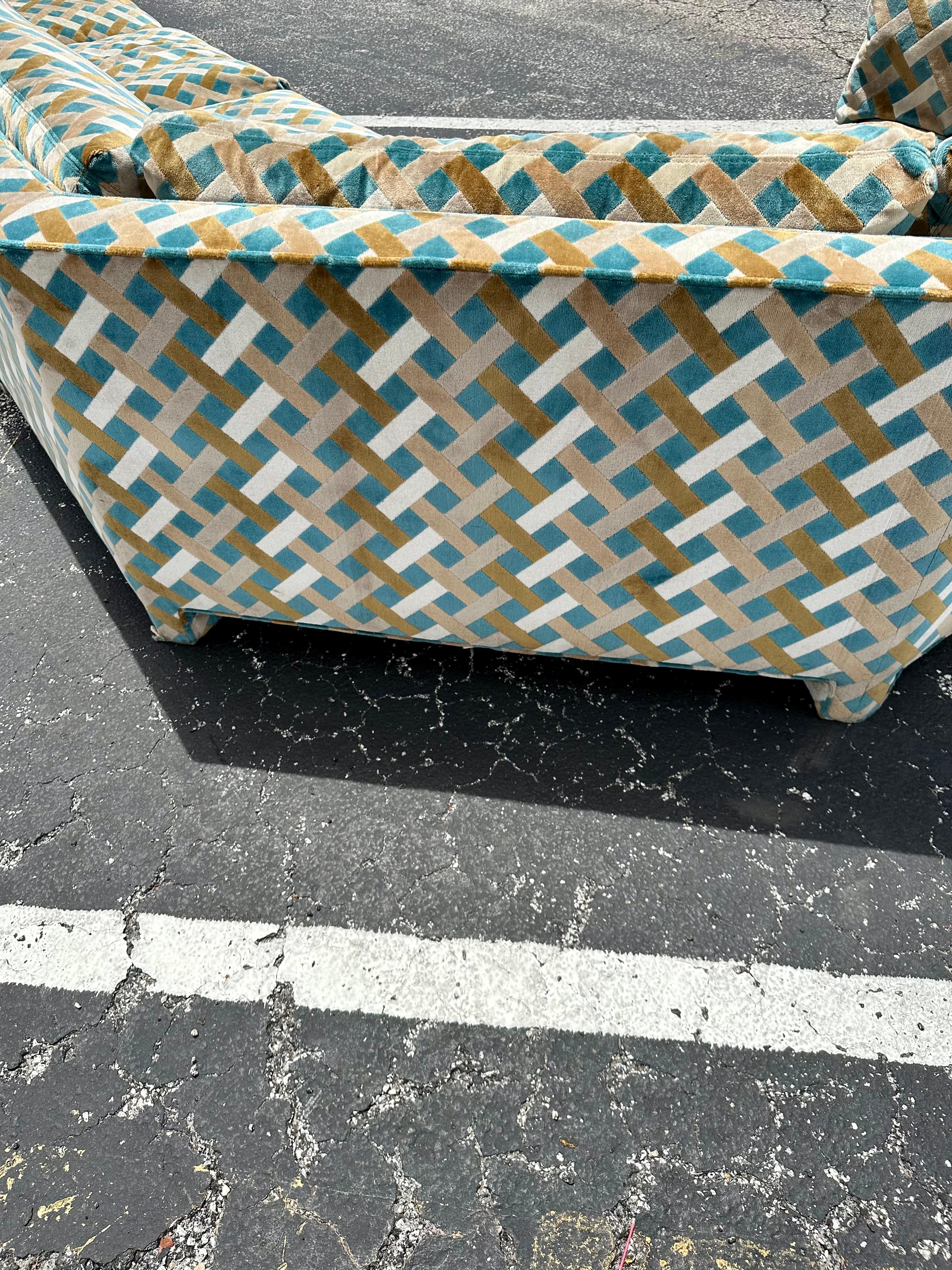 1970 Milo Baughman in Jack Lenor Larsen Blue Brown Lattice Velvet Sectional en vente 4