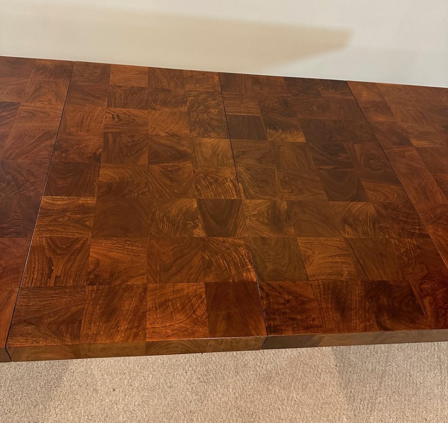 Table de salle à manger Milo Baughman pour Thayer Coggin Bon état - En vente à Toledo, OH