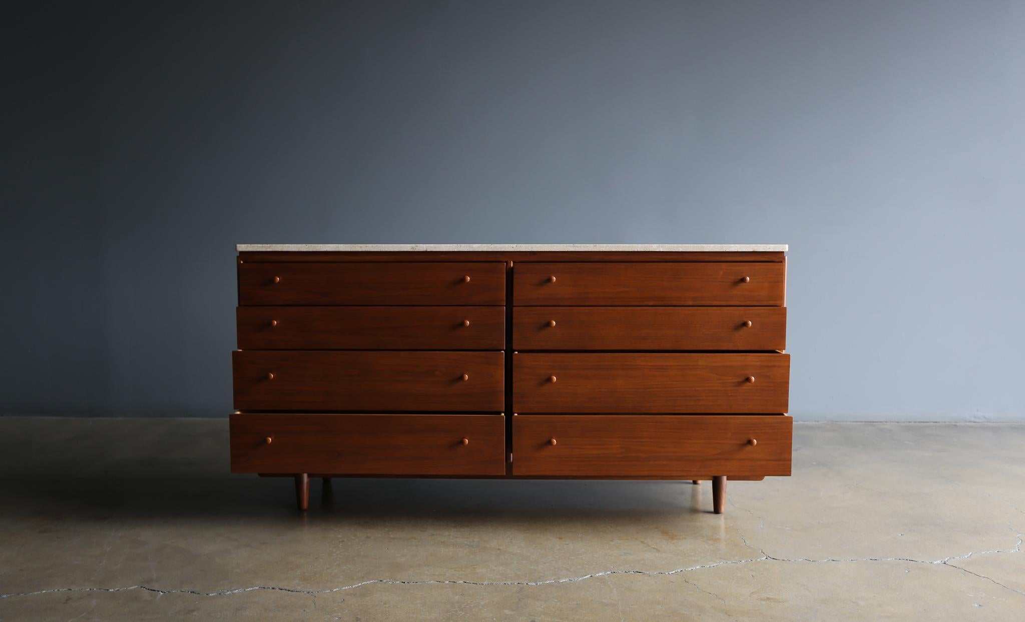 Milo Baughman Walnut & Travertine Dresser for Glenn of California, circa 1955 8