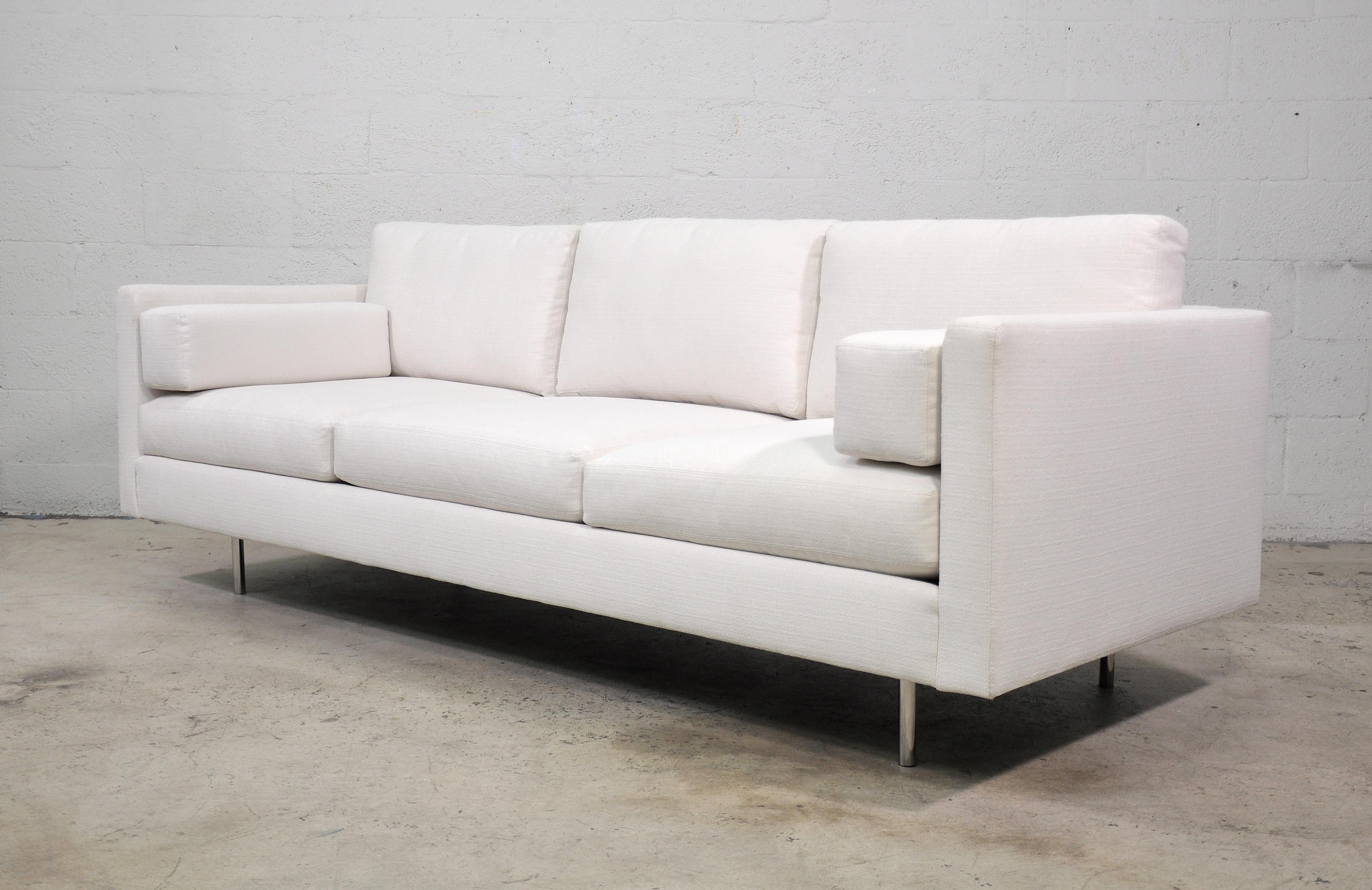 Milo Baughman White Sofa, Thayer Coggin 855 Design Classic In Good Condition In Miami, FL