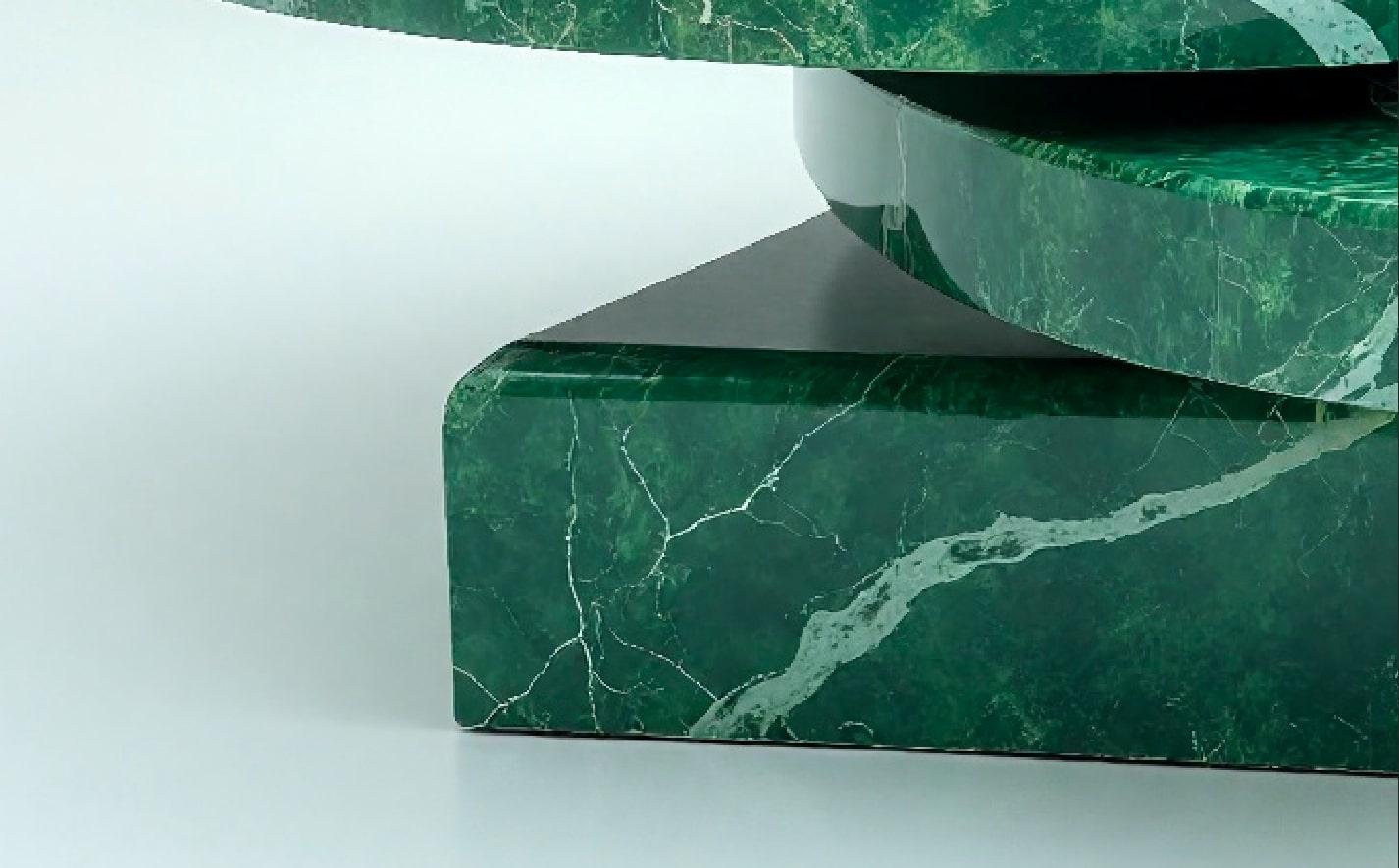 Milo - Mesa baja de mármol de inspiración de mediados de siglo by Artisanal Hecho a mano en venta