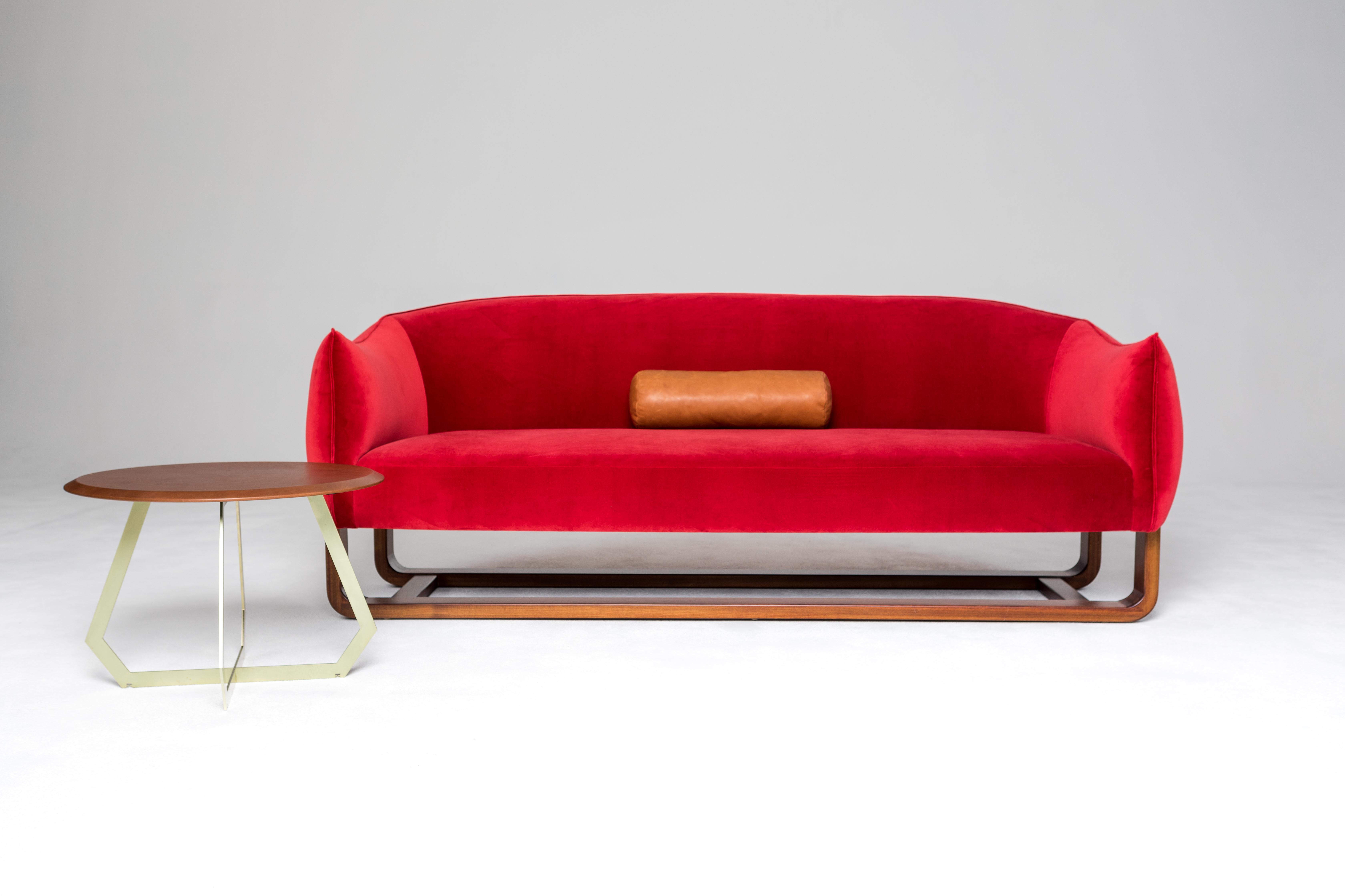 Designer Marie Burgos has expanded on the design concept for her acclaimed Milo lounge chair and created the newly introduced Milo sofa. She uses a molded wooden frame to support the luxuriously comfortable seating that is covered in any of a wide