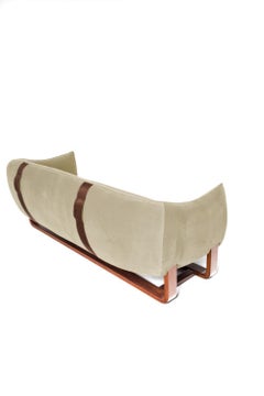 Milo Sofa, Shell/Creme Brulee Velvet