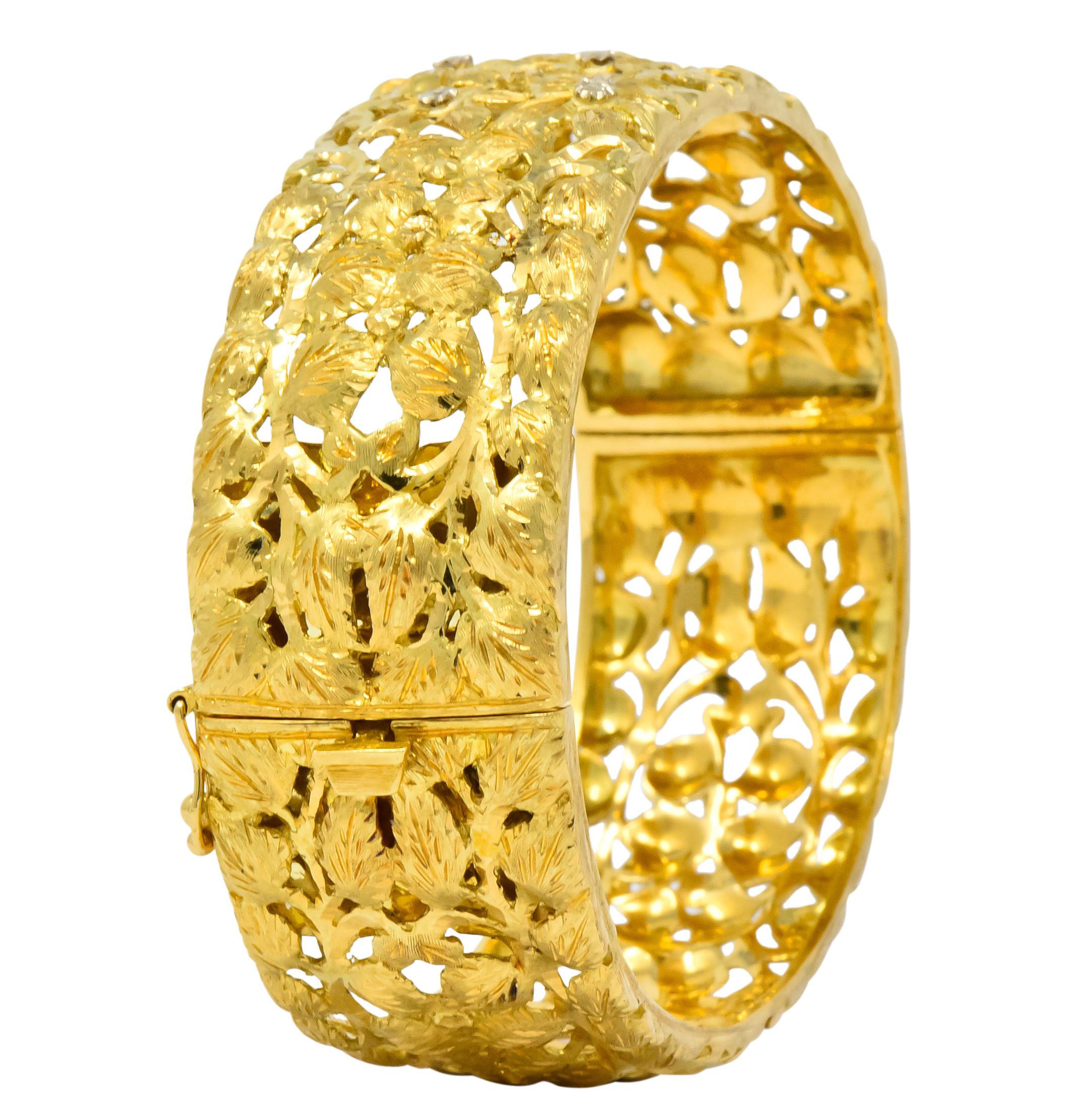 Milor 18 Karat Gold Hinged Bangle Bracelet 1