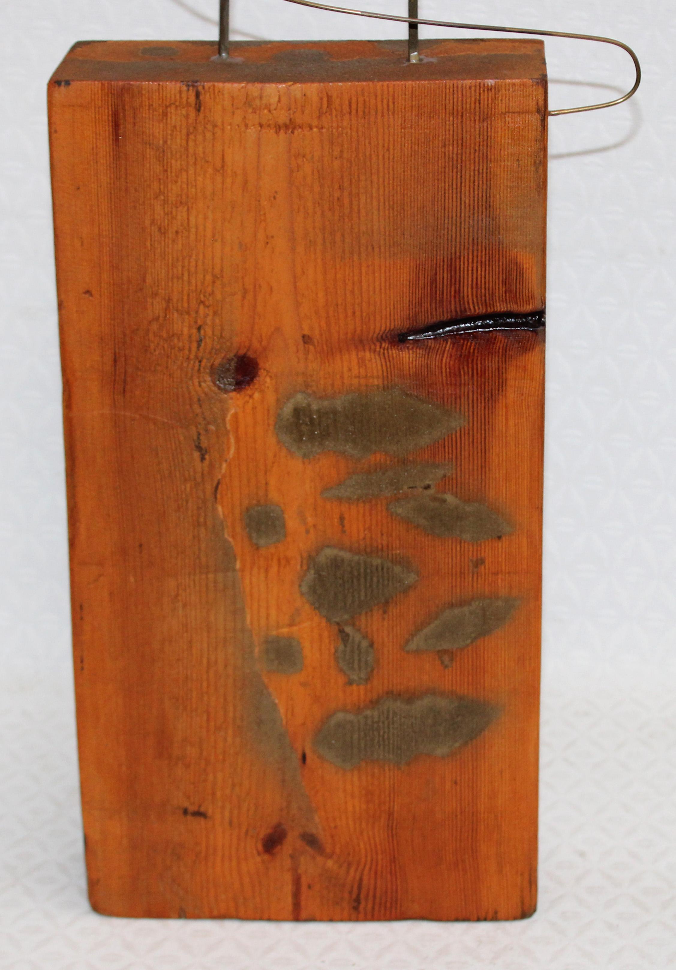 Travesía Abstracta - Escultura en madera, hierro y metal en venta 3