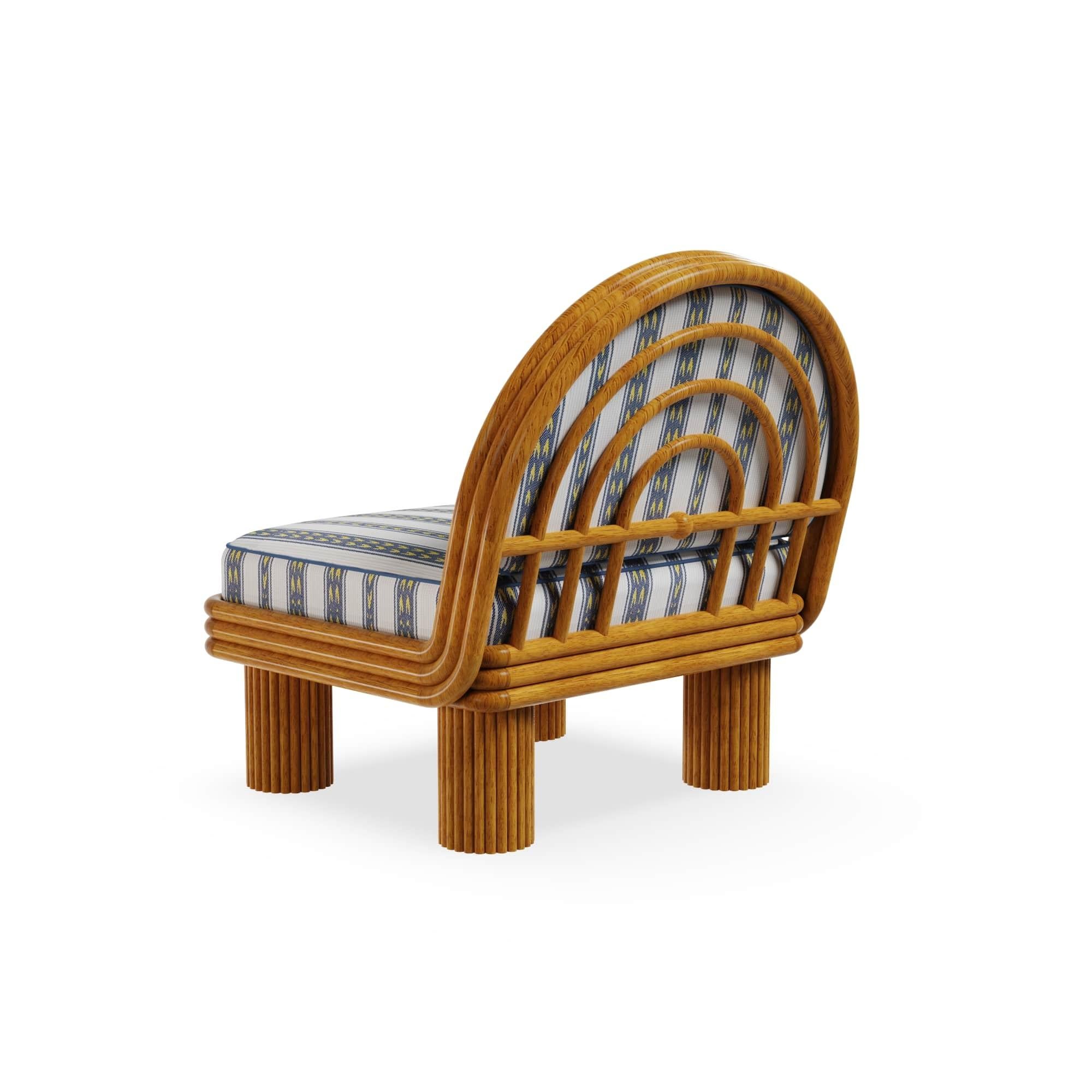 Poltrona da esterno Milo in Wood Iroko con gambe scultoree a coste In condizioni Nuovo in vendita a Carvalhosa, PT