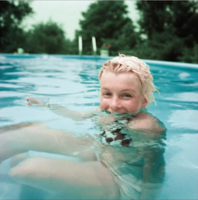 Milton H. Greene Portrait Photograph - Marilyn Monroe, Swimming Pool, June 1955 (VINTAGE PHOTOGRAPH, HOLLYWOOD 1950's)