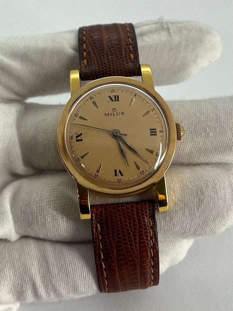 Milus Vintage Gold 18K For Sale at 1stDibs