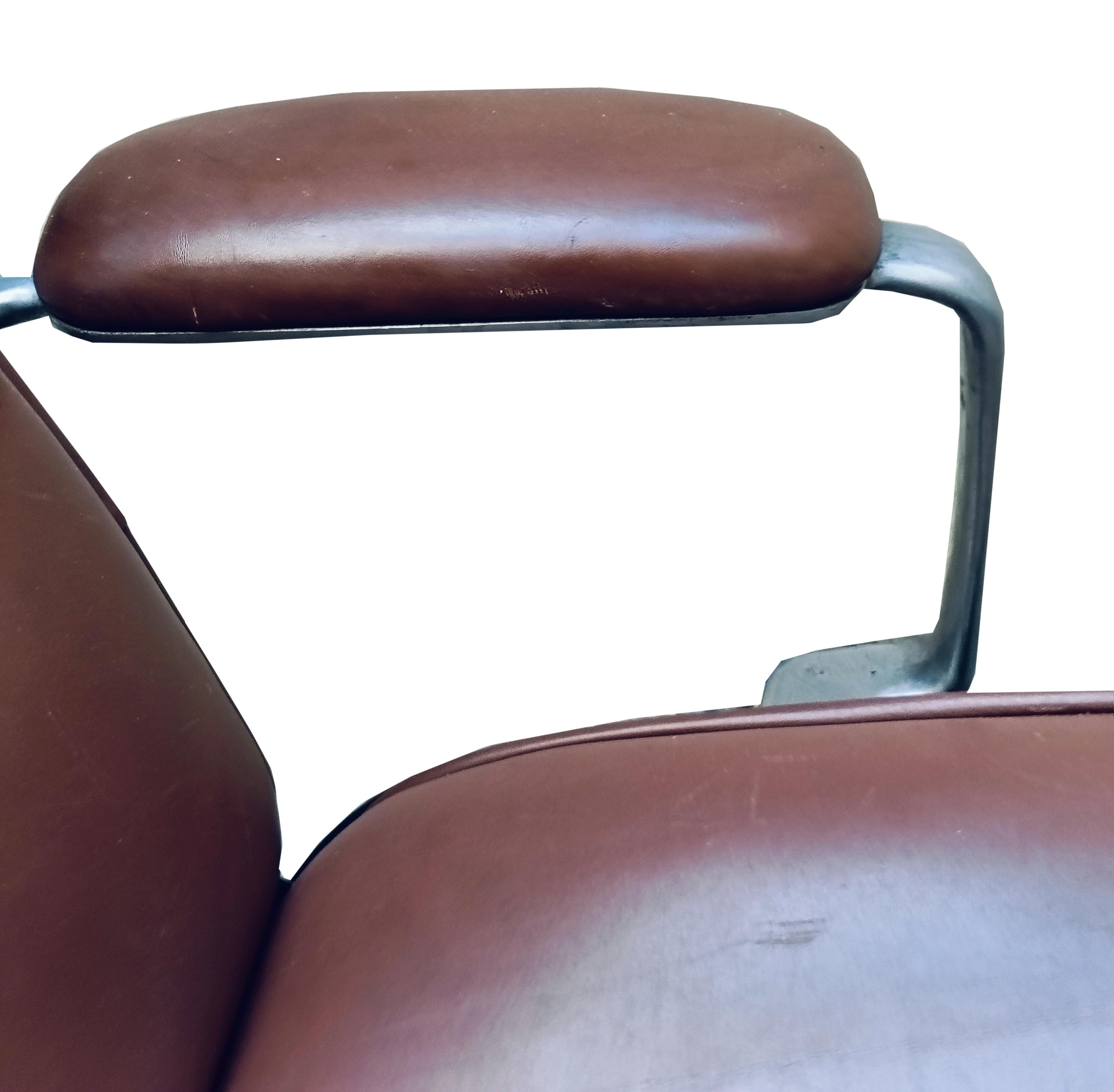 Metal MIM Roma Executive Swiwel Chair, Italy 1960s For Sale