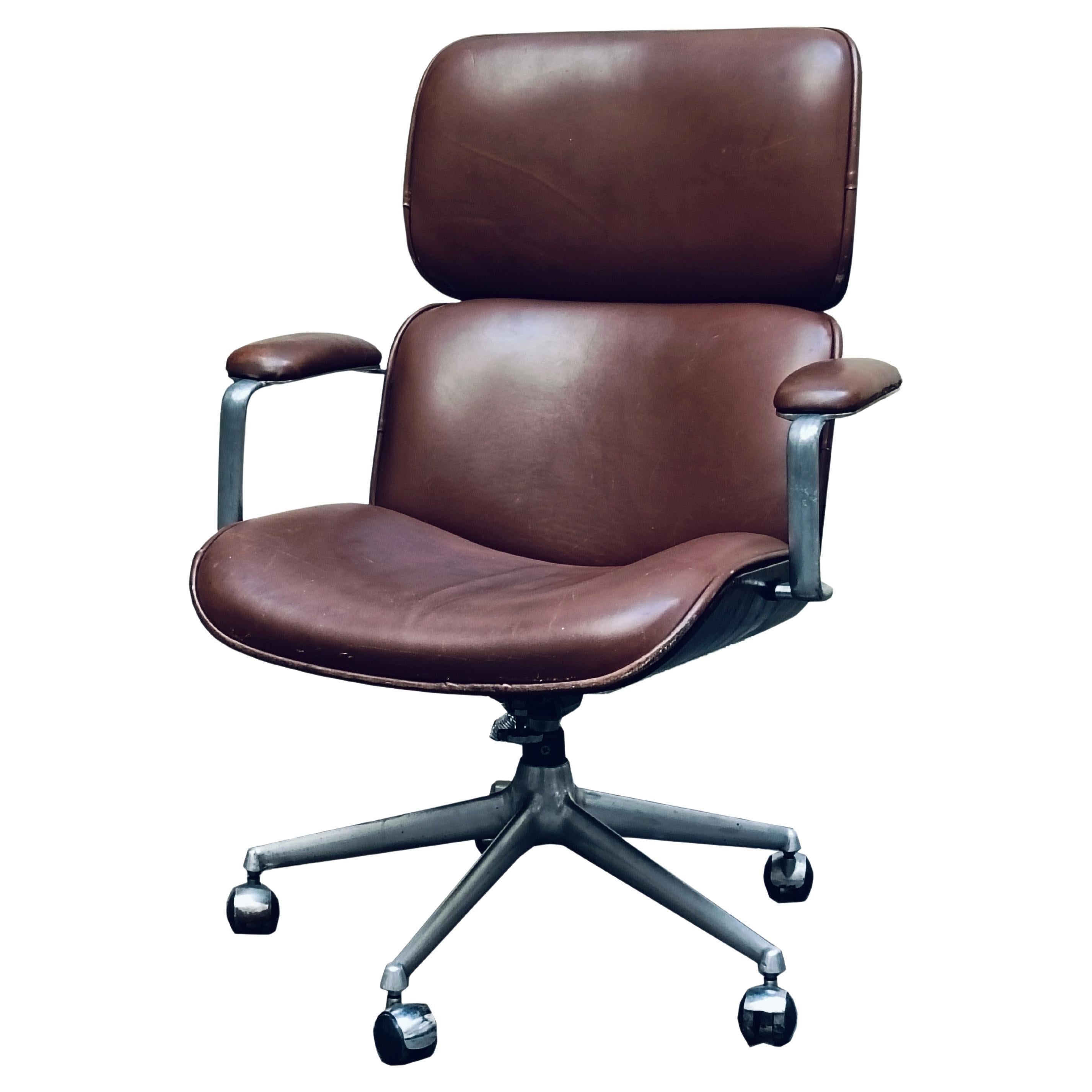Silla giratoria ejecutiva MIM Roma, Italia Años 60