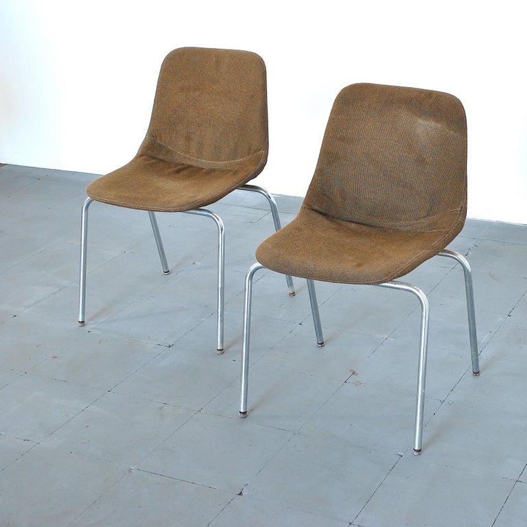Set of two chairs with tubular structure in chromed steel seat in fabric MIM Roma 1960s production.