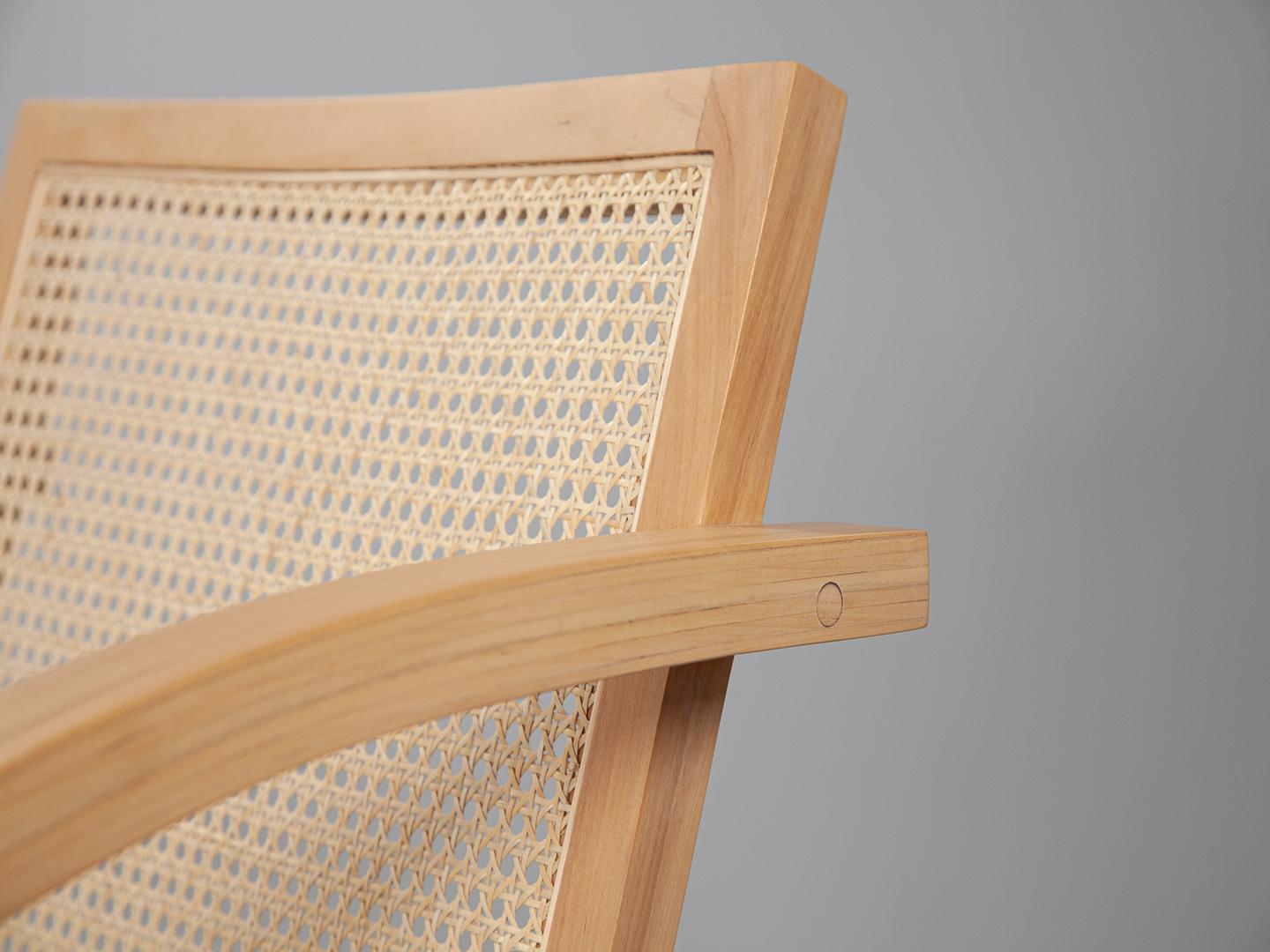 XXIe siècle et contemporain Fauteuil Mima. Fabriqué à la main à partir de bois massif ivoire récupéré. Édition limitée en vente