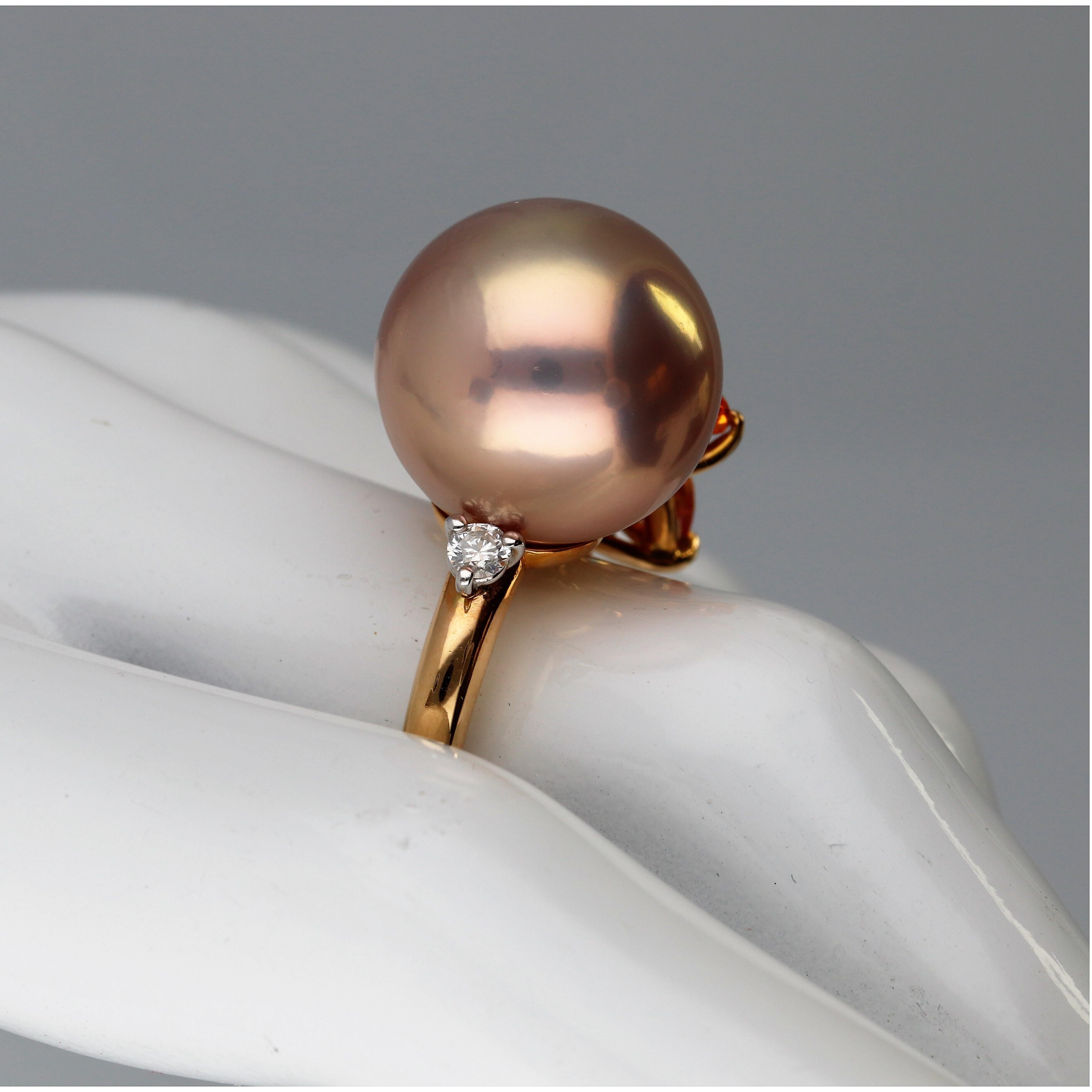 MIMI Cultured Pearl Diamonds Garnets Gold Cocktail Ring In New Condition For Sale In Andorra la Vella, AD