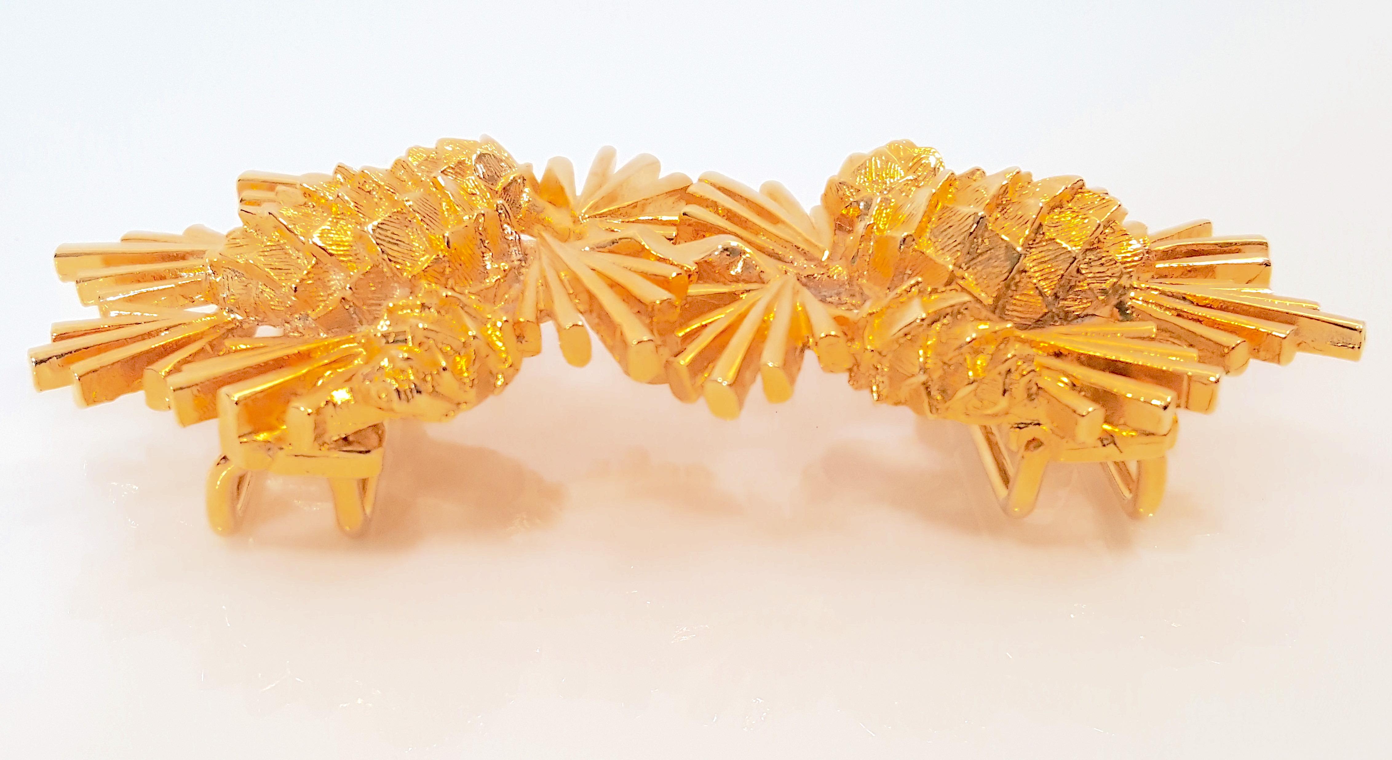 Artisan Mimi Di N 1981 GoldGiltMetal Set Pinecone Sprays ConvertiblePendants BeltBuckles For Sale