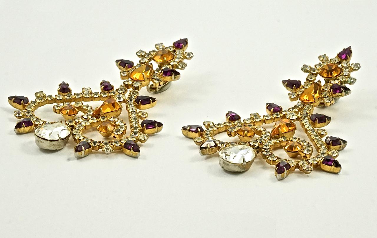 Mimi di N Gold Plated Rhinestone Chandelier Cocktail Clip On Earrings 1960s For Sale 1