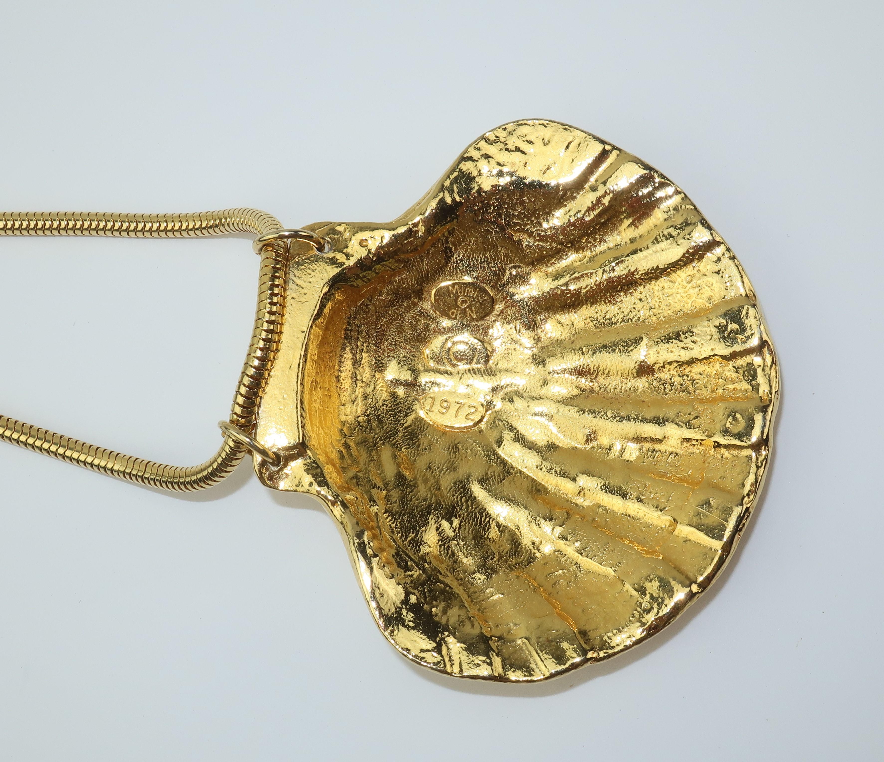 Modern Mimi Di N Gold Tone Shell Necklace, 1972