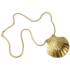 Vintage Mimi Di N Gold Tone Shell Necklace, 1972