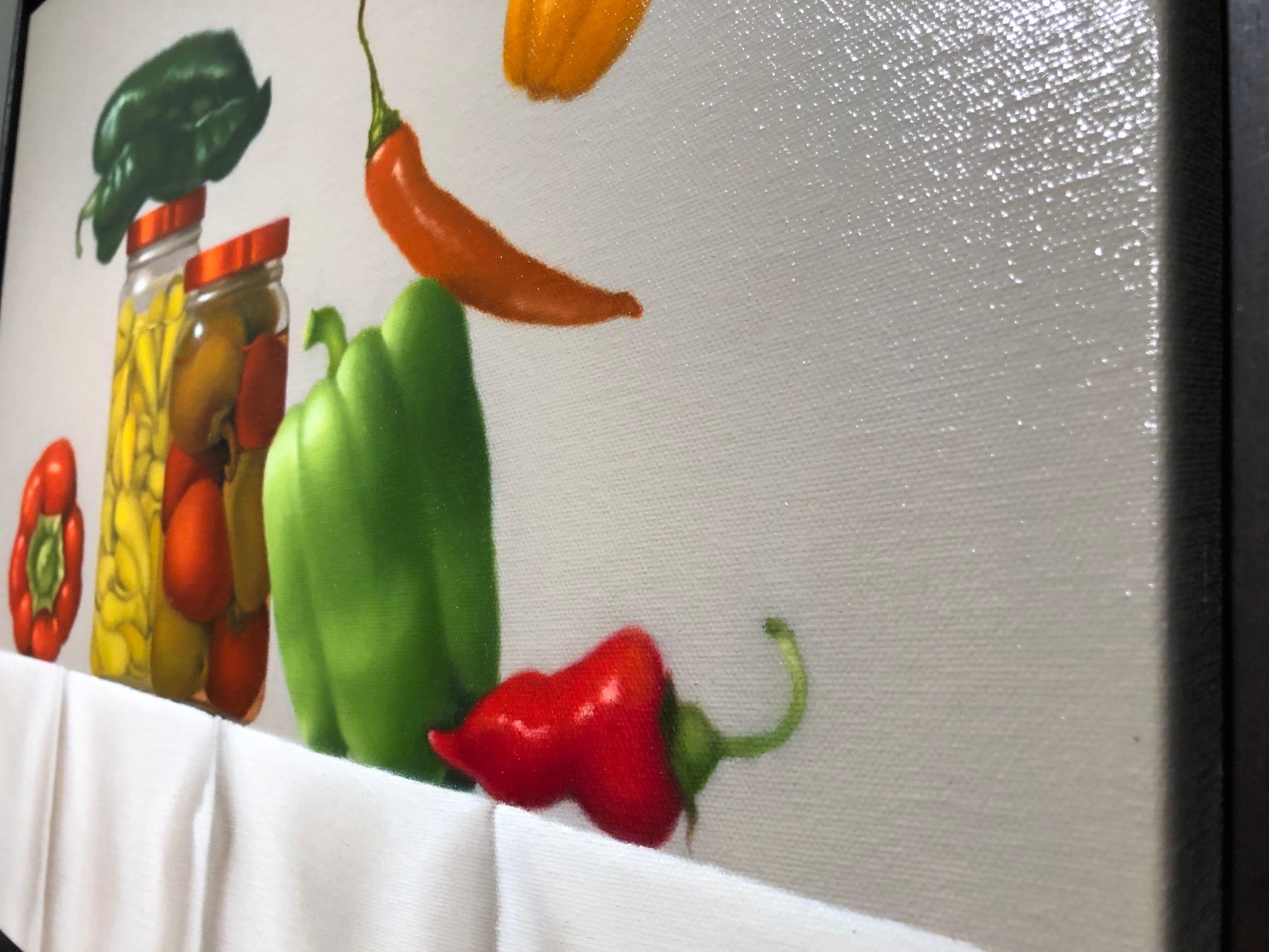 Fiesta de la Pimienta / óleo sobre lienzo - bodegón con comida - Painting realista estadounidense de Mimi Jensen