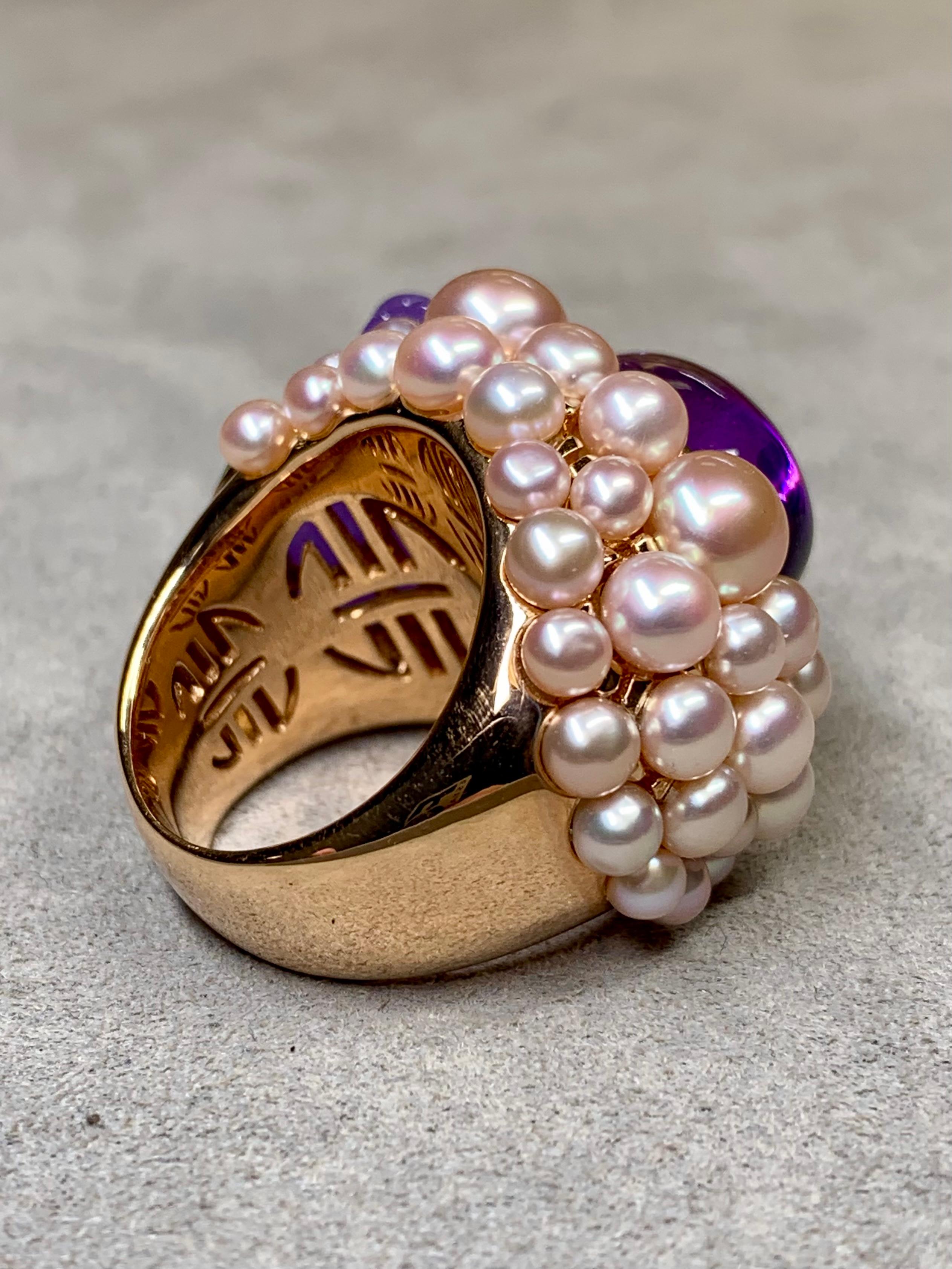 Women's or Men's Mimi Milano 18K Rose Gold Lavender Green Jade Amethyst Pearl Large Cocktail Ring For Sale