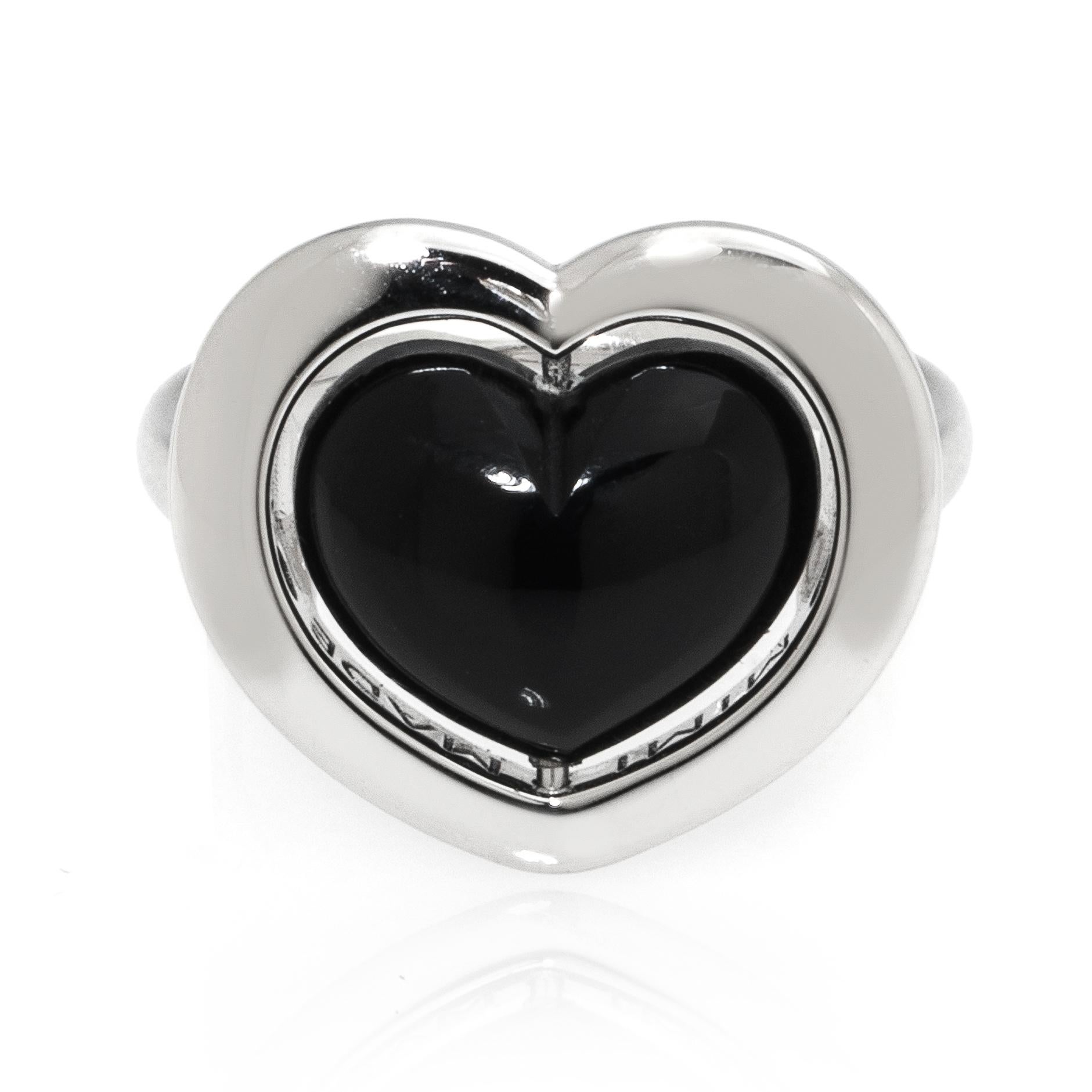 Mimi Milano 18K White Gold, Onyx Cocktail Ring sz 6.75 For Sale