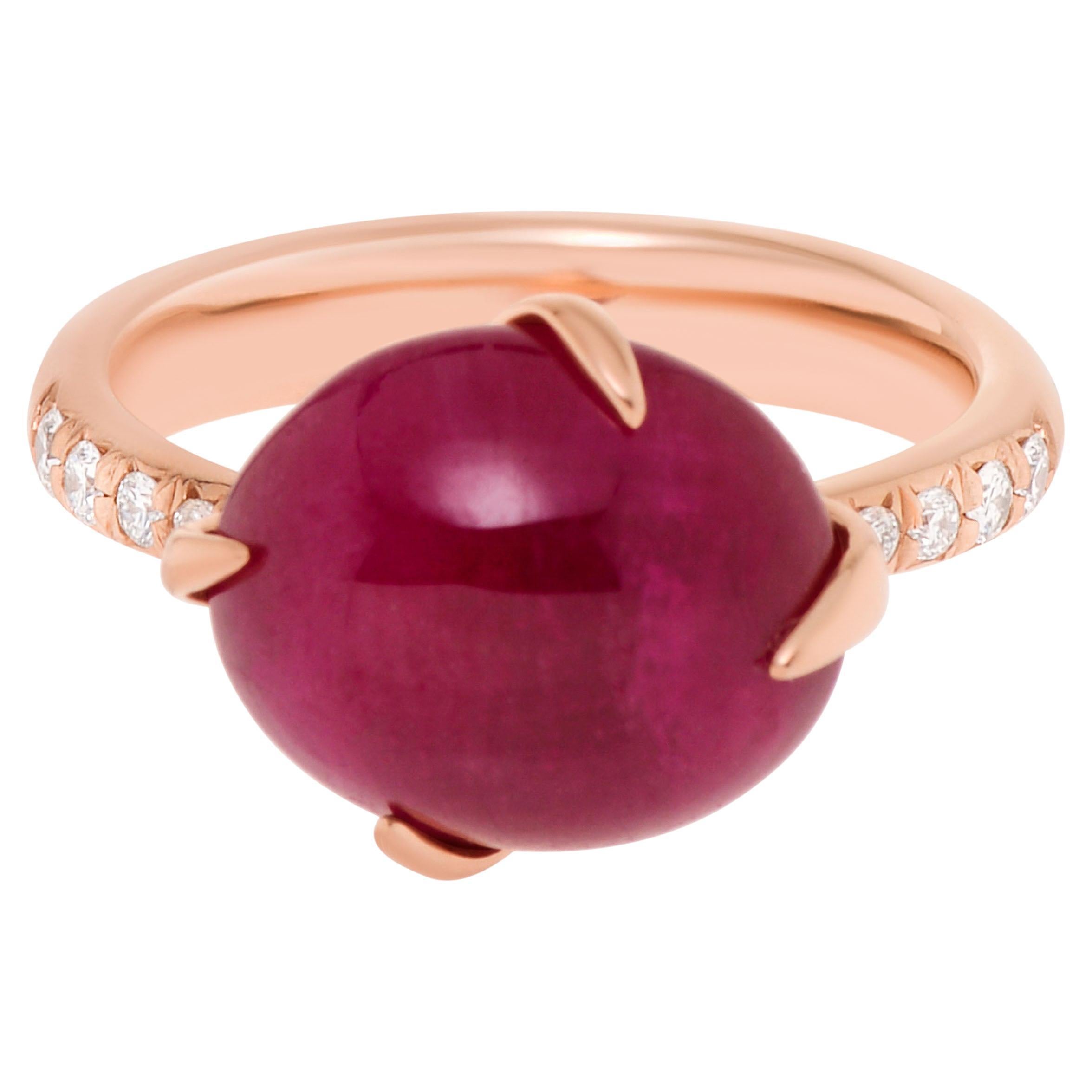 Mimi Milano, bague fantaisie en or rose 18 carats, rubis et diamants, couleur Astrea, taille 6,5 en vente