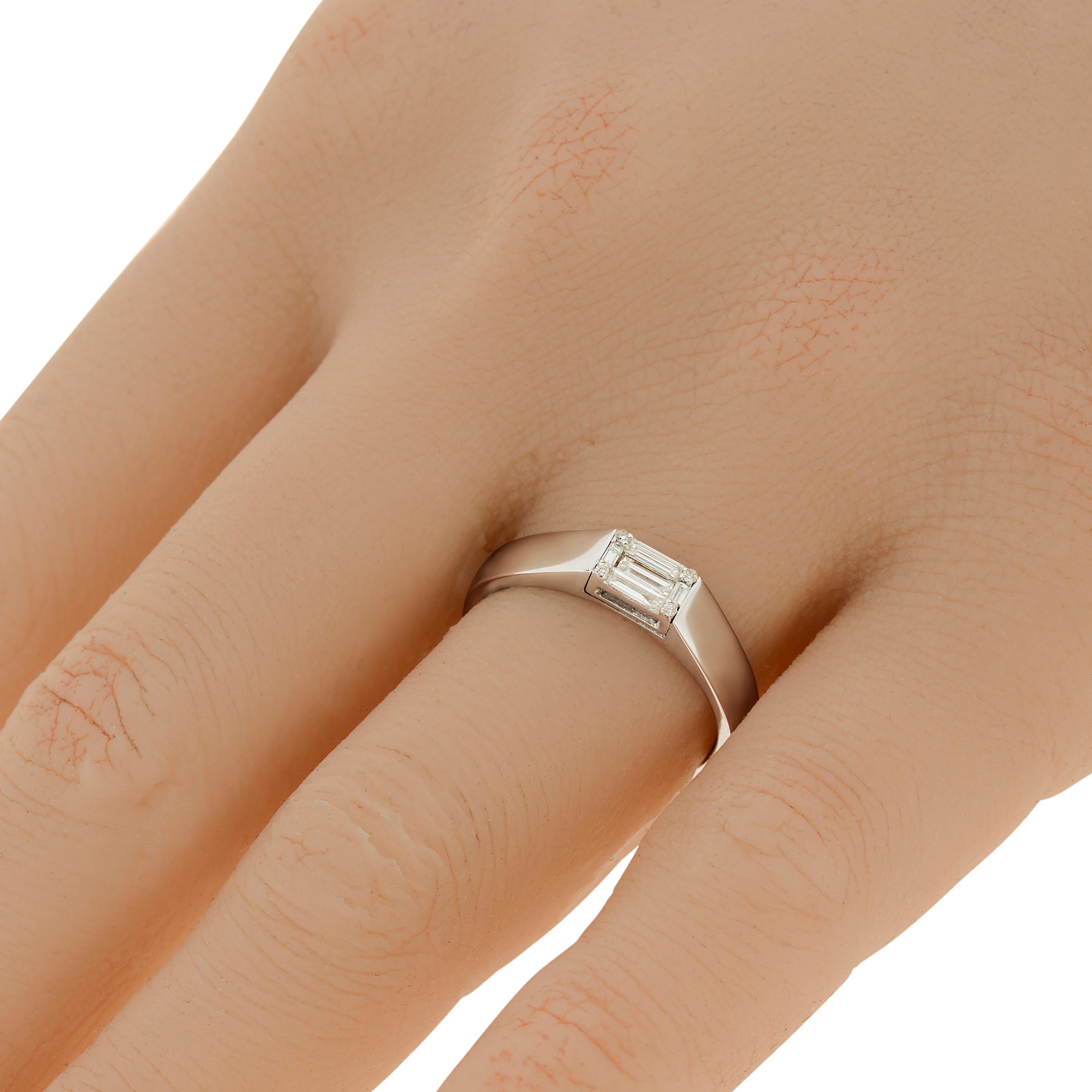 Mimi Milano Esseredivenire 18k White Gold Diamond Band Ring In New Condition For Sale In New York, NY