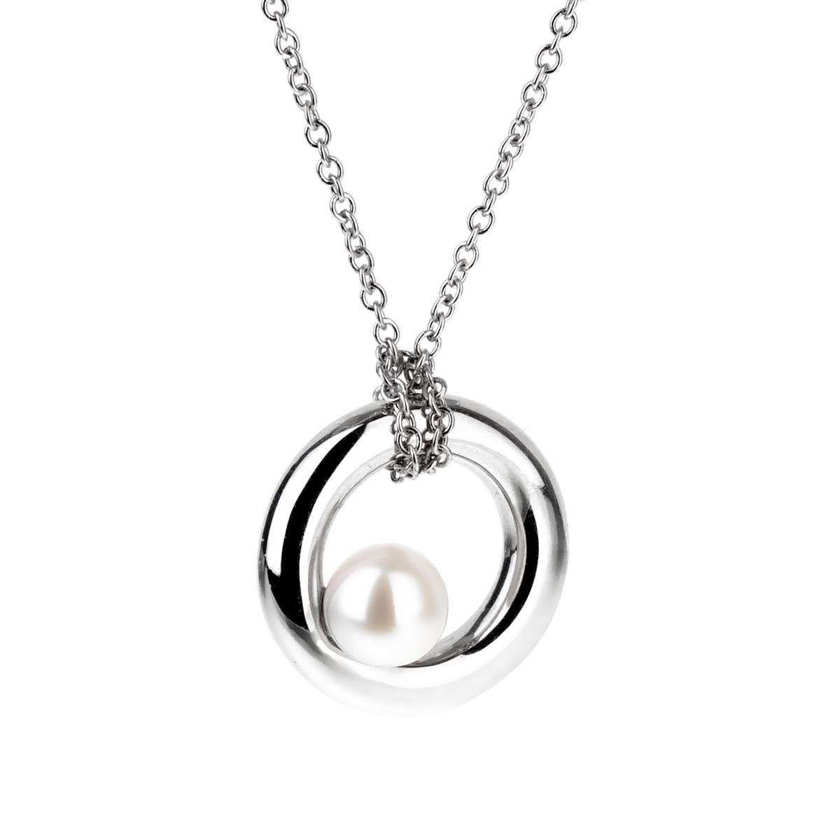 Mimi Milano Pearl White Gold Necklace In New Condition For Sale In Feasterville, PA