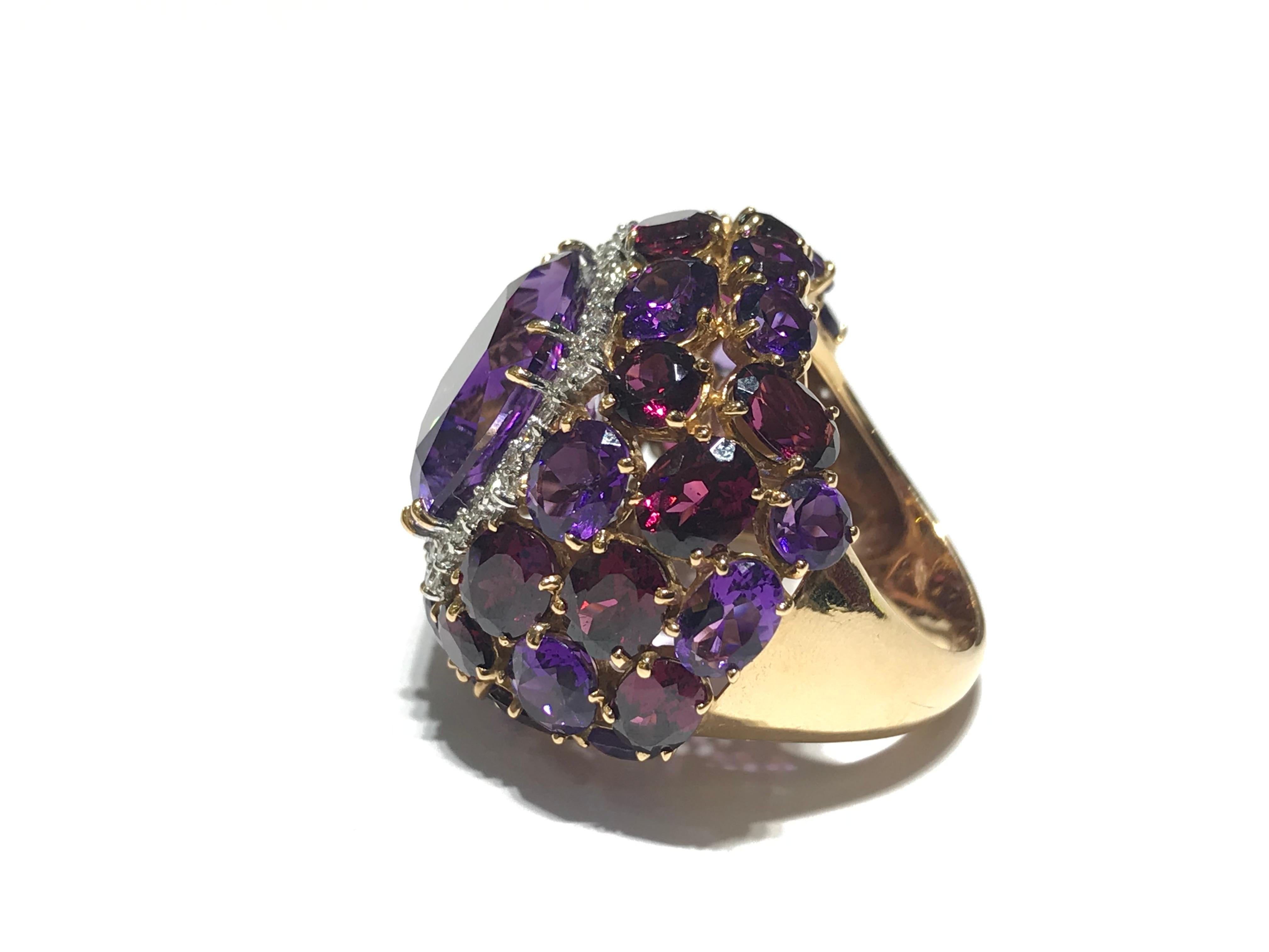 Mimi Purple Amethyst Cocktail Ring in 18 Karat Pink Gold and Diamond Halo In New Condition For Sale In Toronto, Ontario