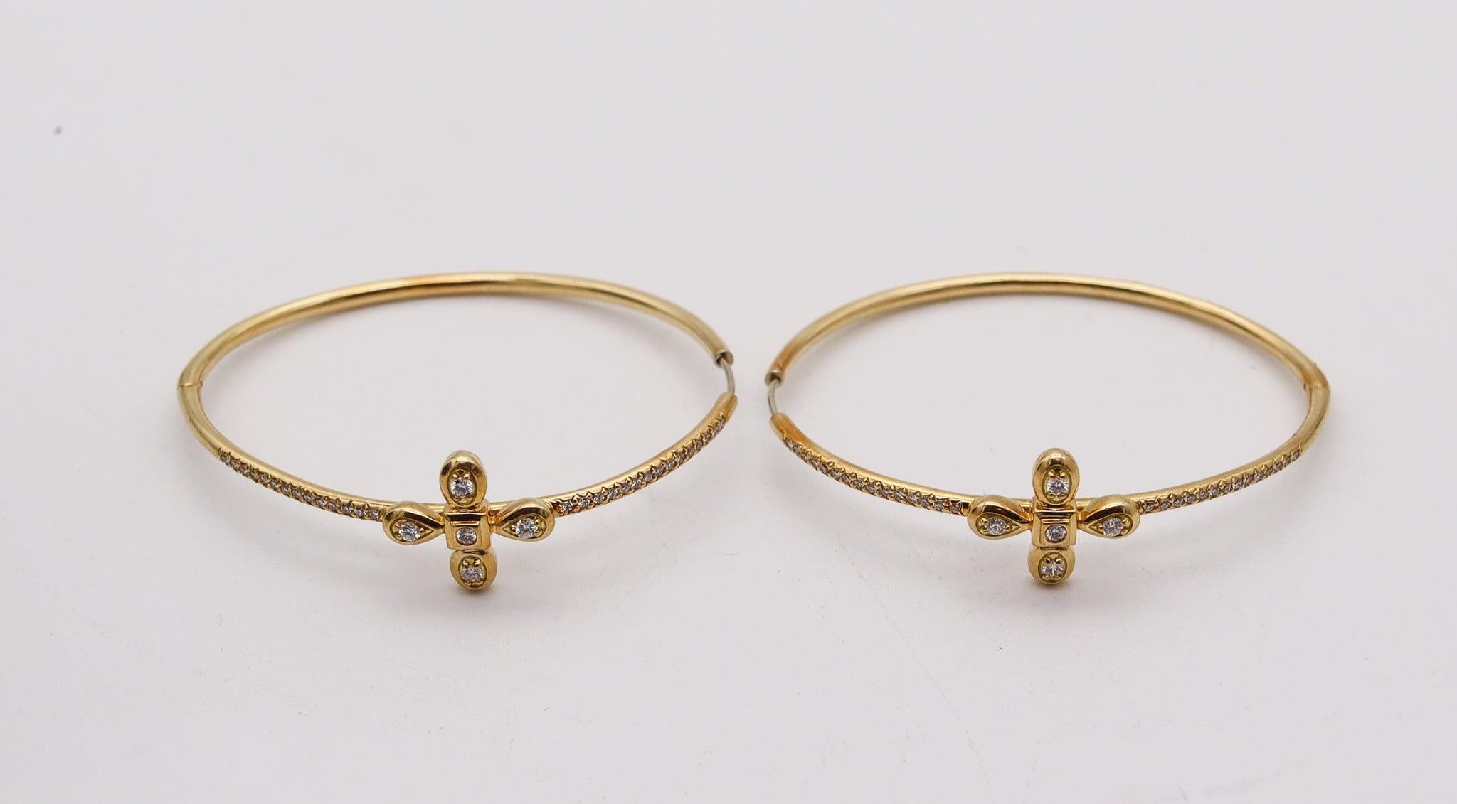 MiMi SO Contemporary Hoops Ohrringe in 18Kt Gelbgold mit VS Diamanten (Moderne) im Angebot