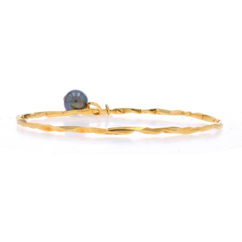 Perle Mimi So Cultured Bracelet bracelet jonc en or jaune 18 carats avec perles de Tahiti de 7 1/2