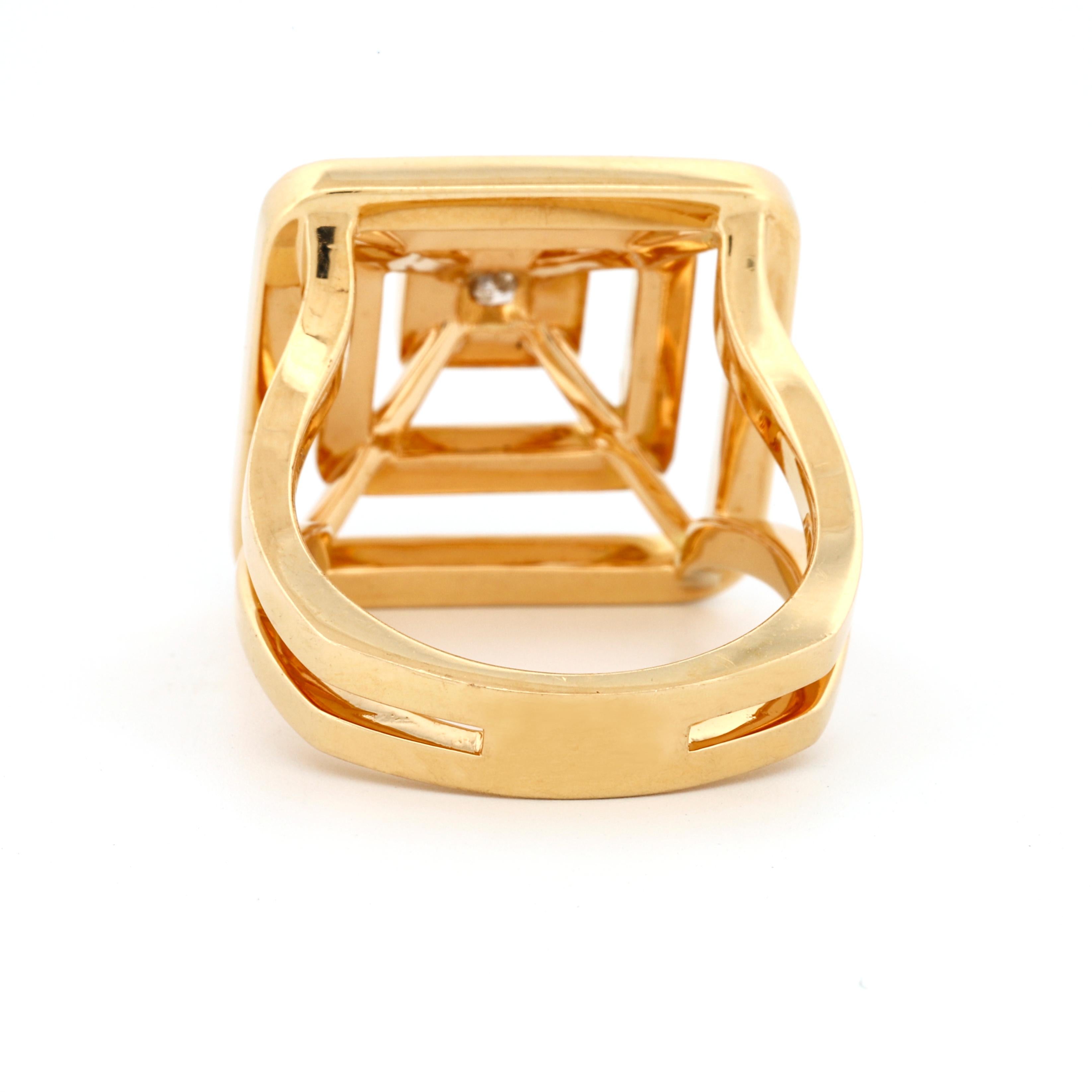 Princess Cut Mimi So Piece Pyramid Diamond Ring in 18k Yellow Gold Size 6.5 For Sale