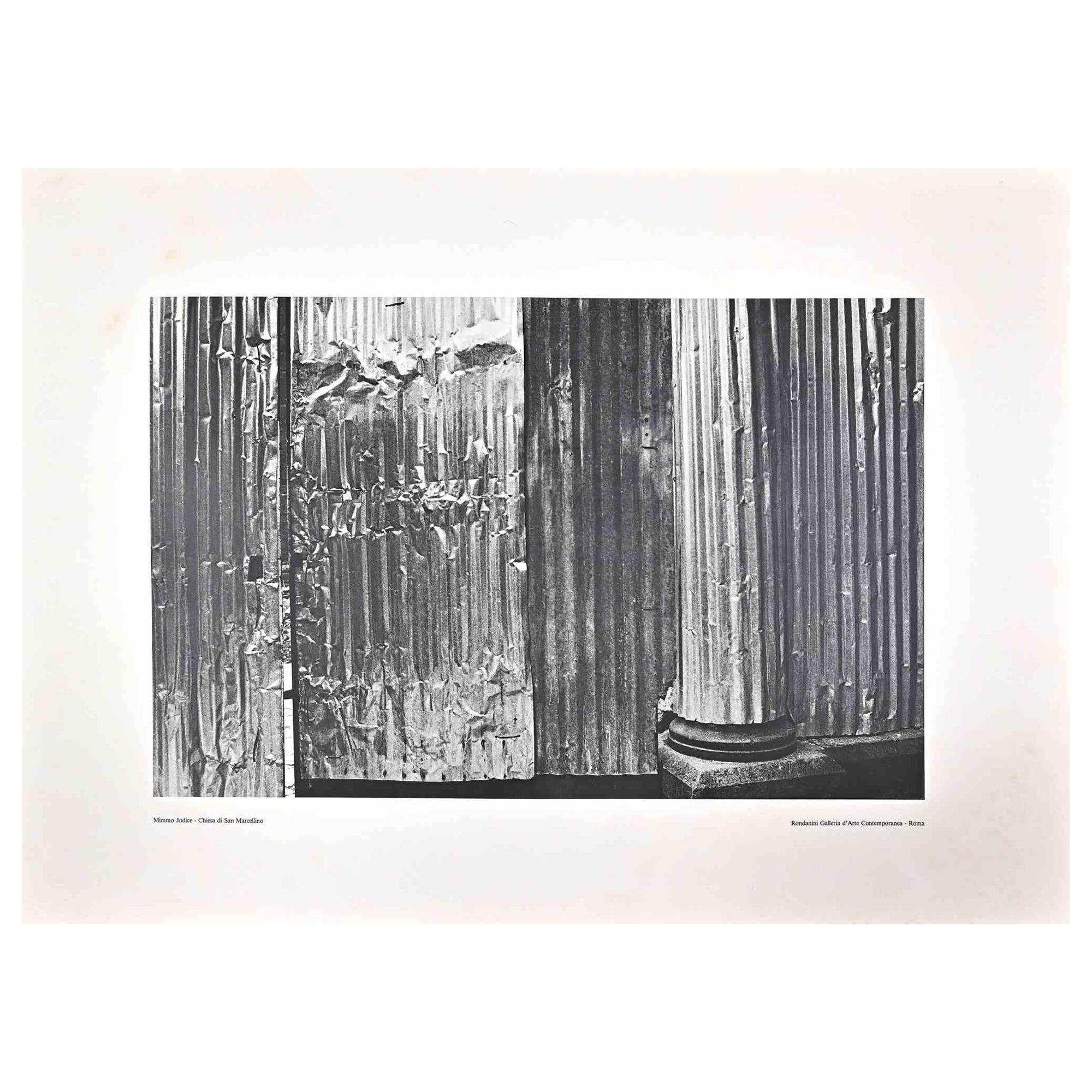 Figurative Print Mimmo JODIC - Affiche vintage de l
église de St. Marcellino d
après Mimmo Jodice, années 1980