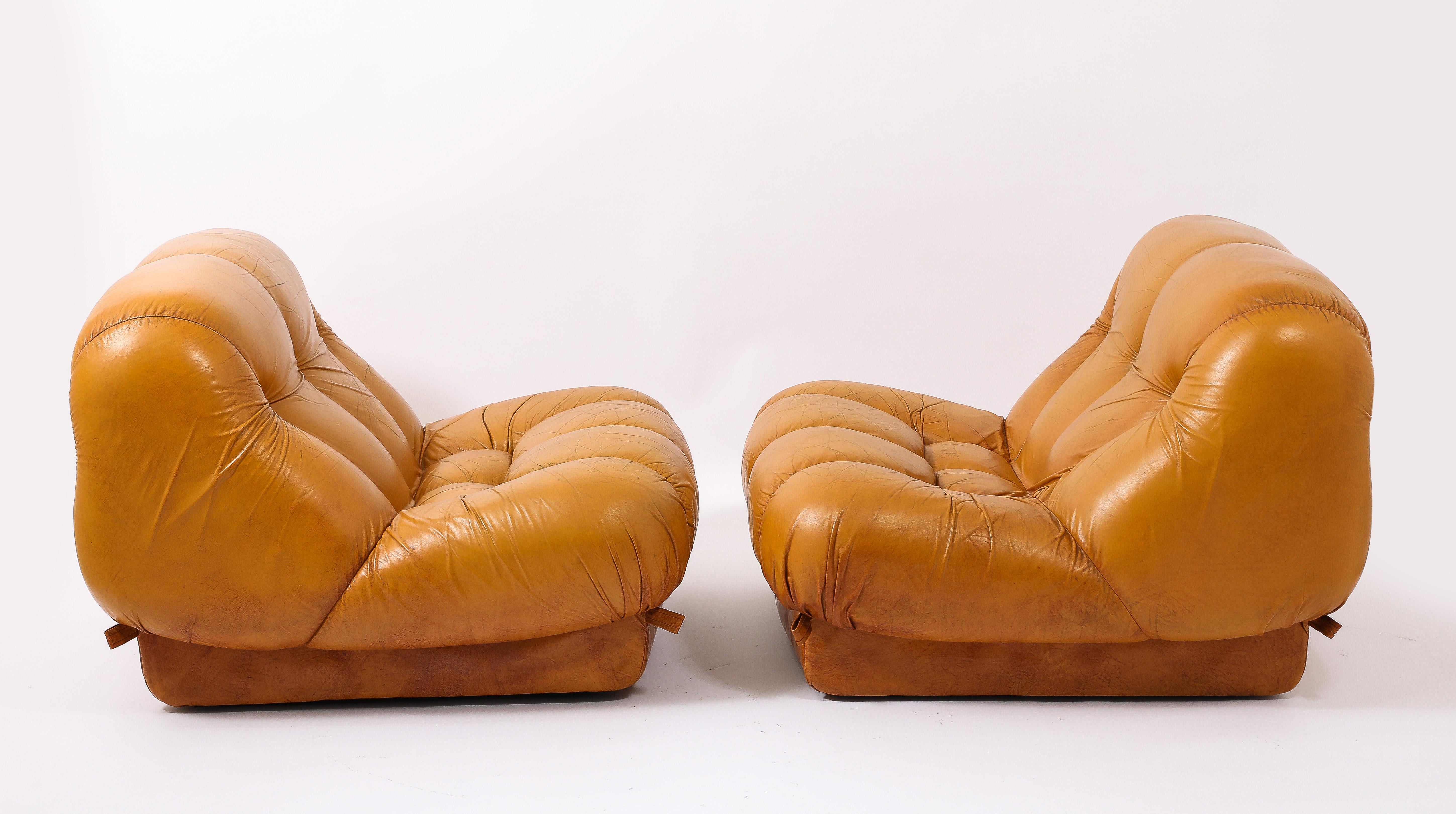 XX secolo Sedie a pantofola in pelle italiana Mimo, Italia, anni '70 in vendita