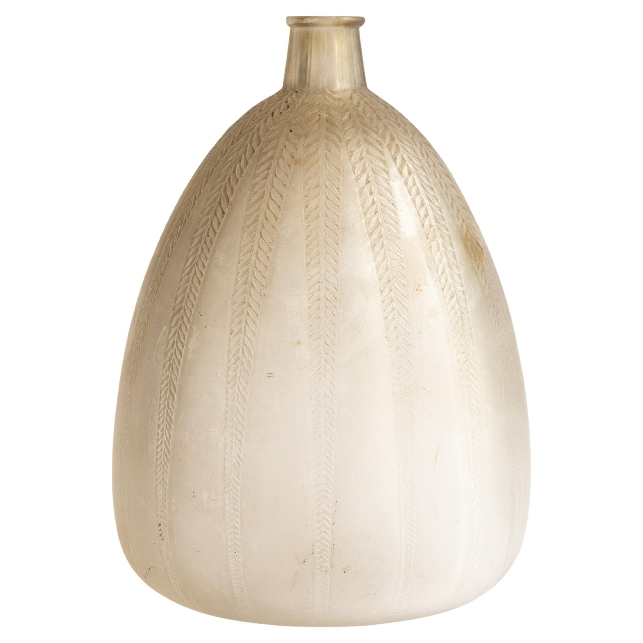 Vase Mimosa de René Lalique, 1921