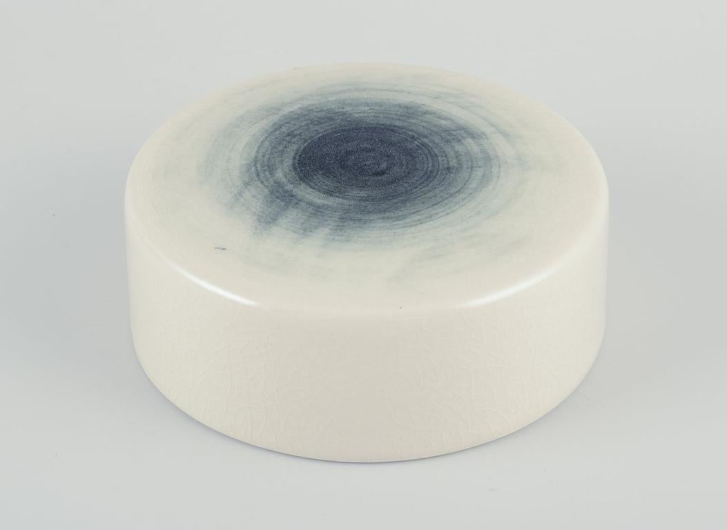 Mimou, gran jarra de gres con tapa. Decorado con motivos geométricos. Gres en venta