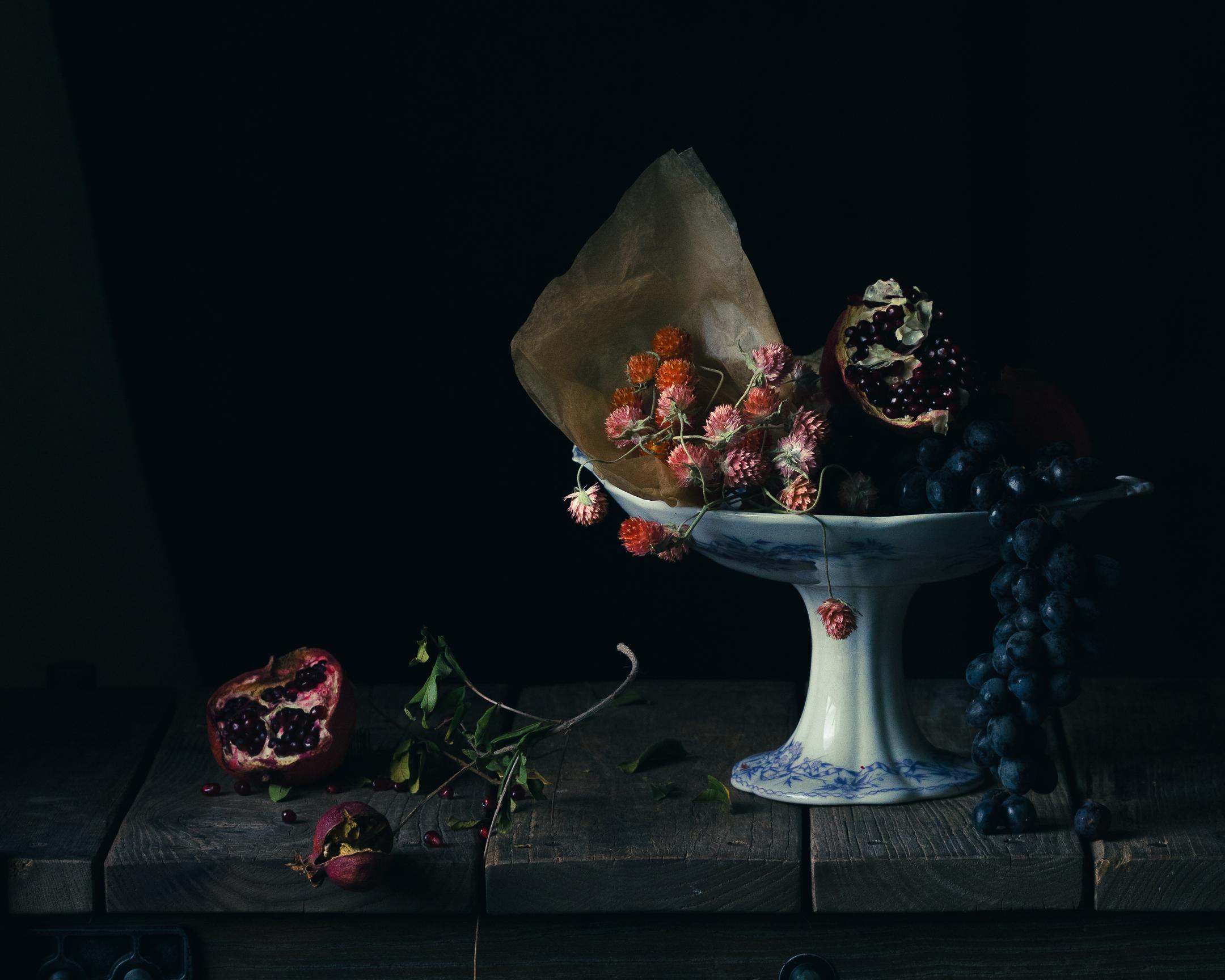 Melograno, uva e Gomphrena