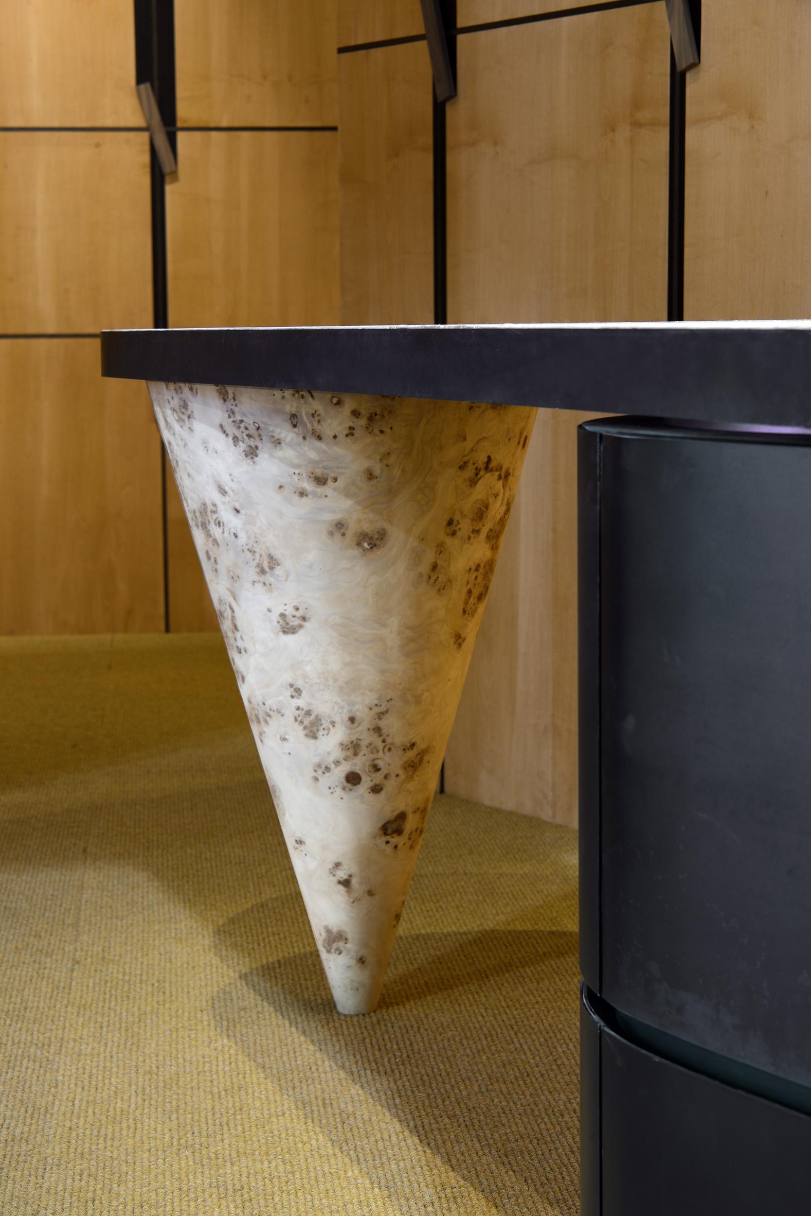 MINA Console Desk in Poplar Burl and Metal by Storagemilano In New Condition For Sale In Lentate sul Seveso, Monza e Brianza