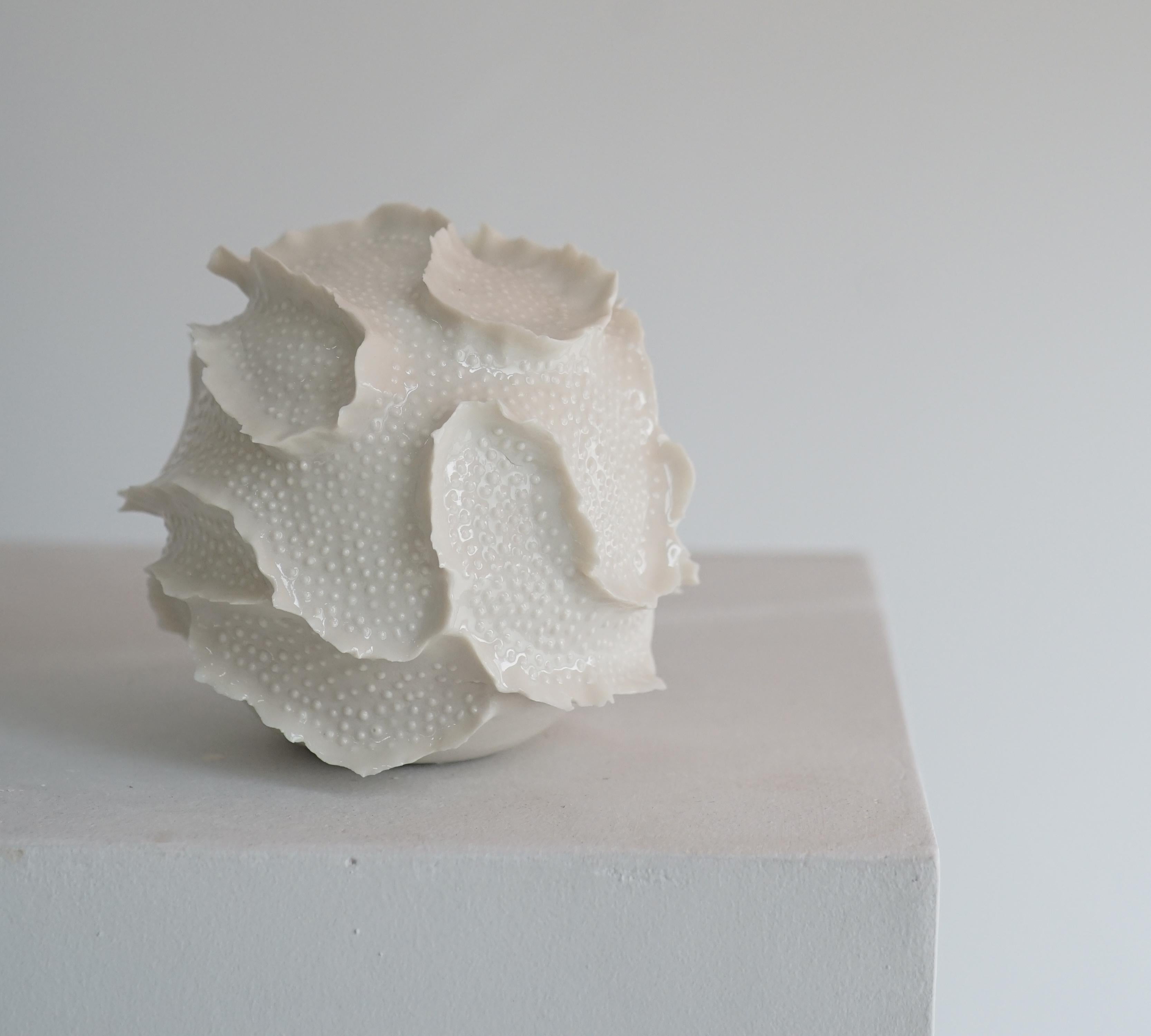 Figurative Sculpture Mina Karwanchi - Duncan - Porcelaine