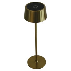 Lampe rechargeable MINA, finition laiton - par 247lab