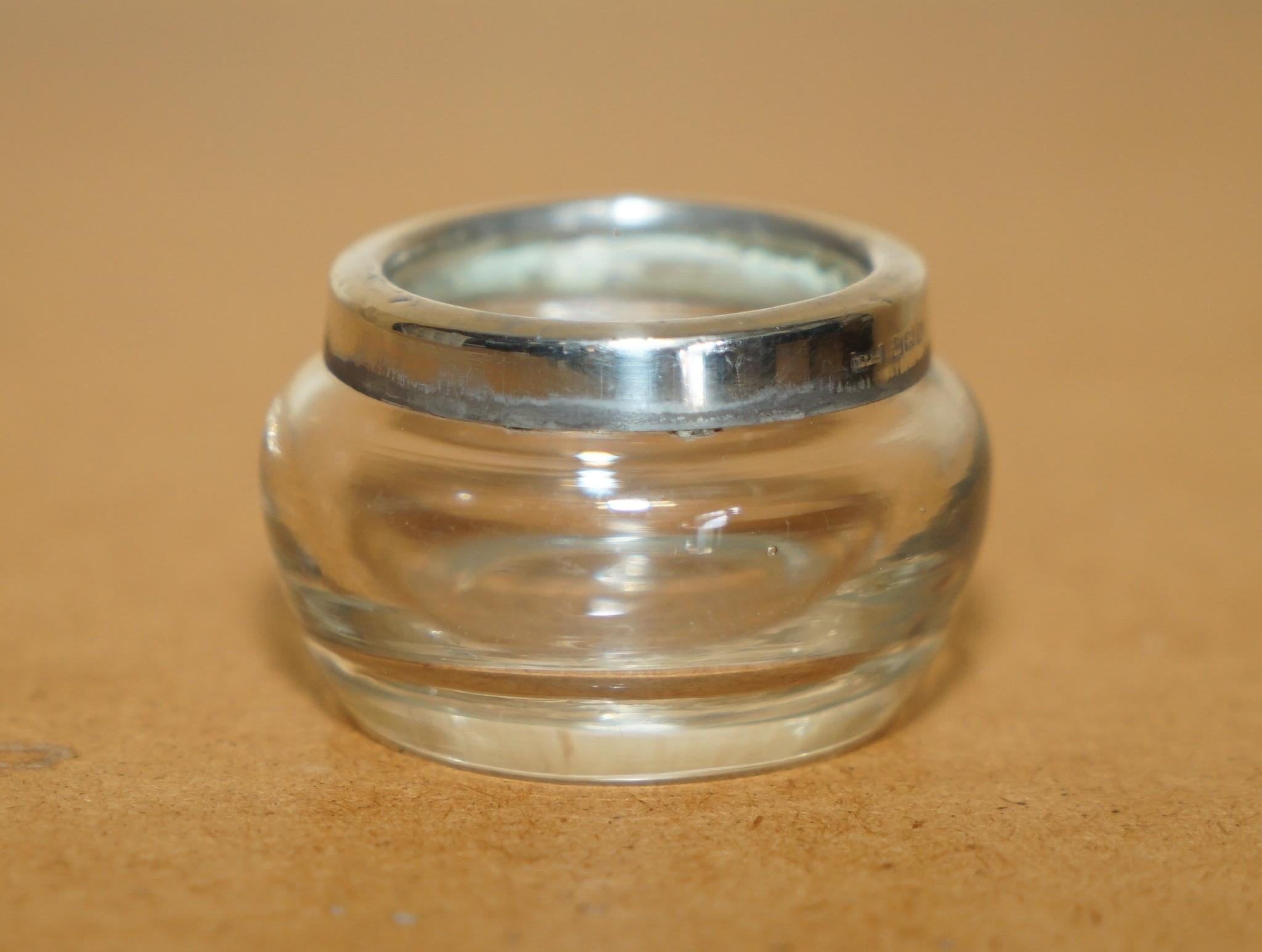 MINATURE HENRY W BATTY & SONS ANTIQUE GLASS TRINKET POT STERLING silber TRiM (Art déco) im Angebot